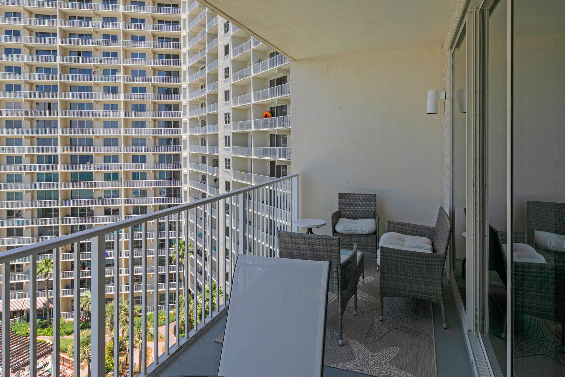 SHORES OF PANAMA Phase II - Residential