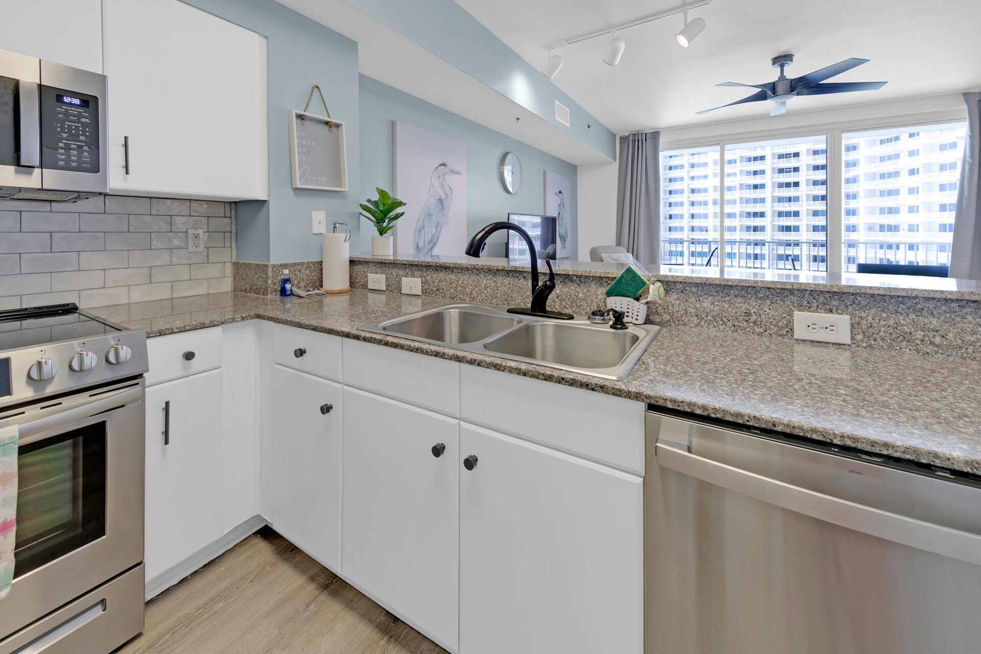 SHORES OF PANAMA Phase II - Residential