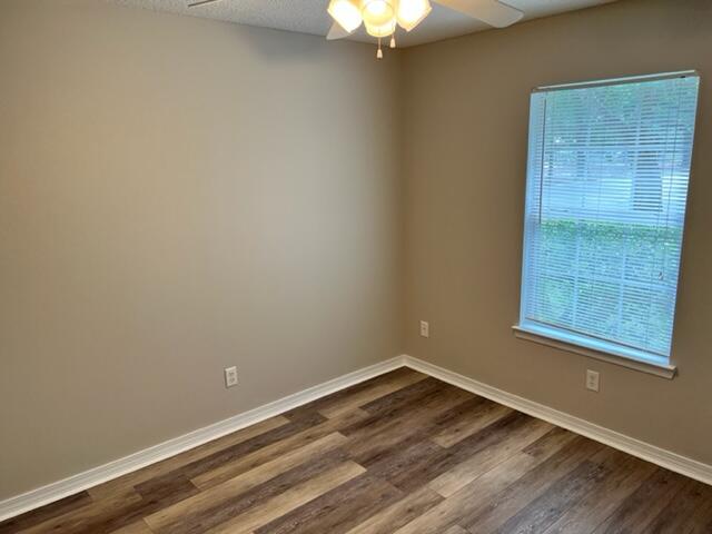 SHANYN TAYLOR OAKS - Residential Lease