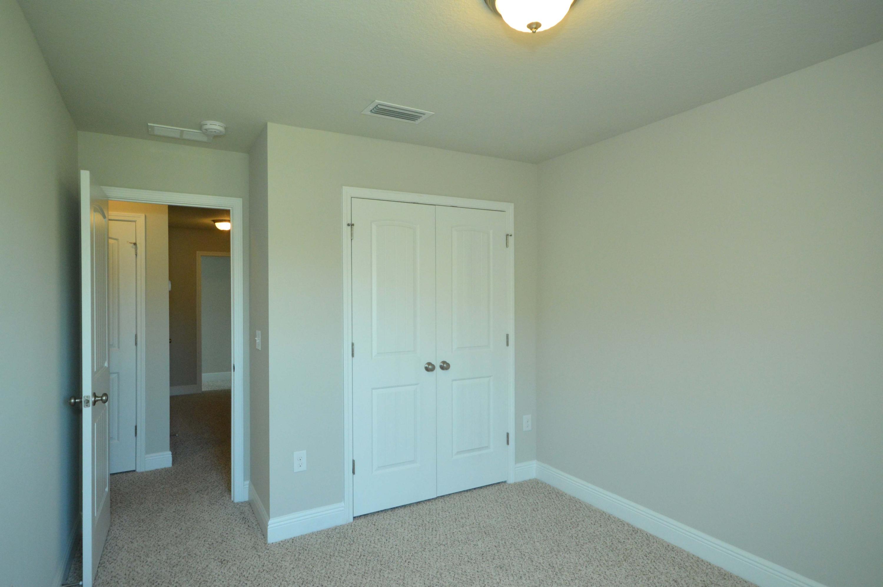 RESERVE POINTE - Residential