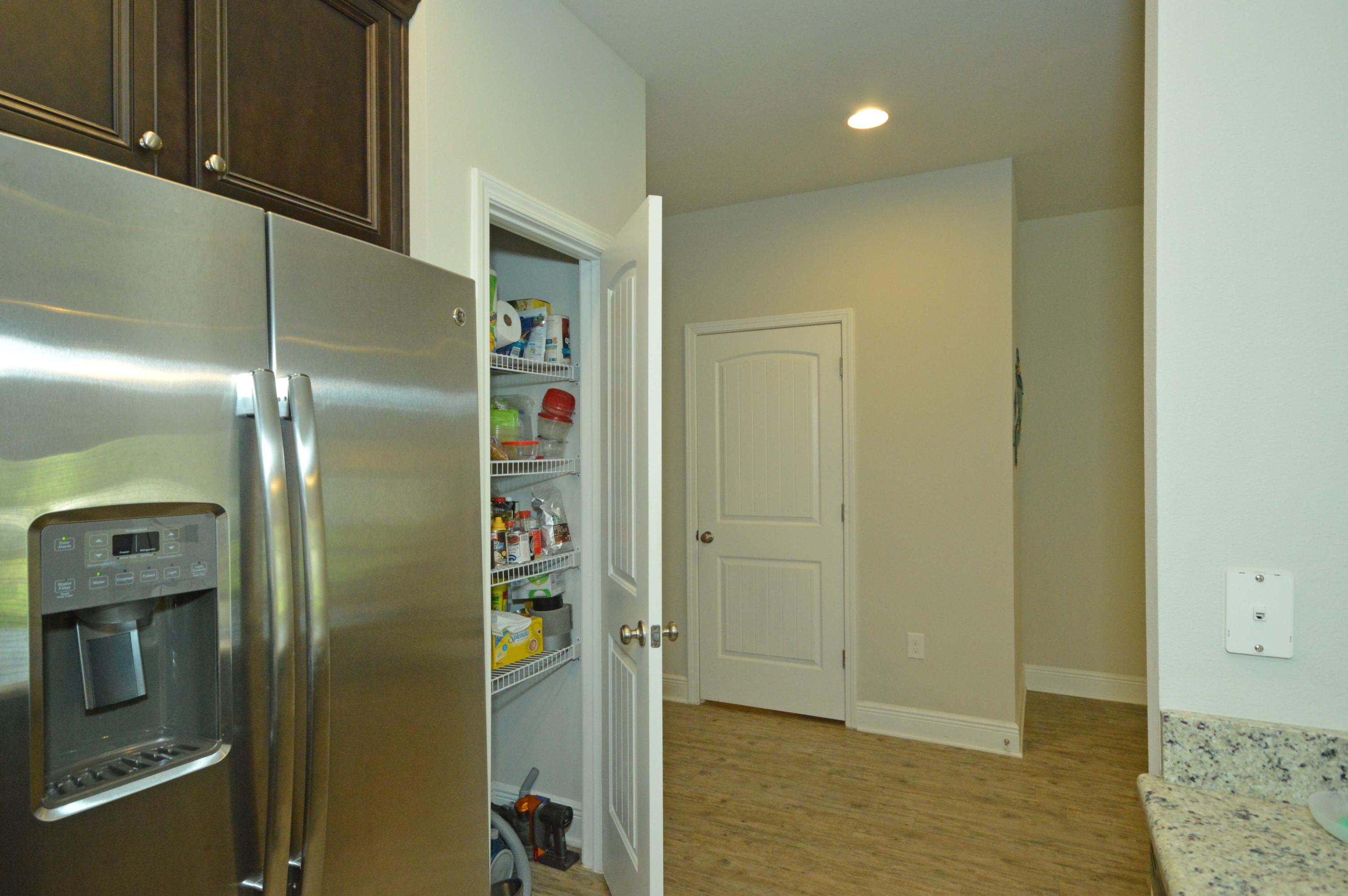 RESERVE POINTE - Residential