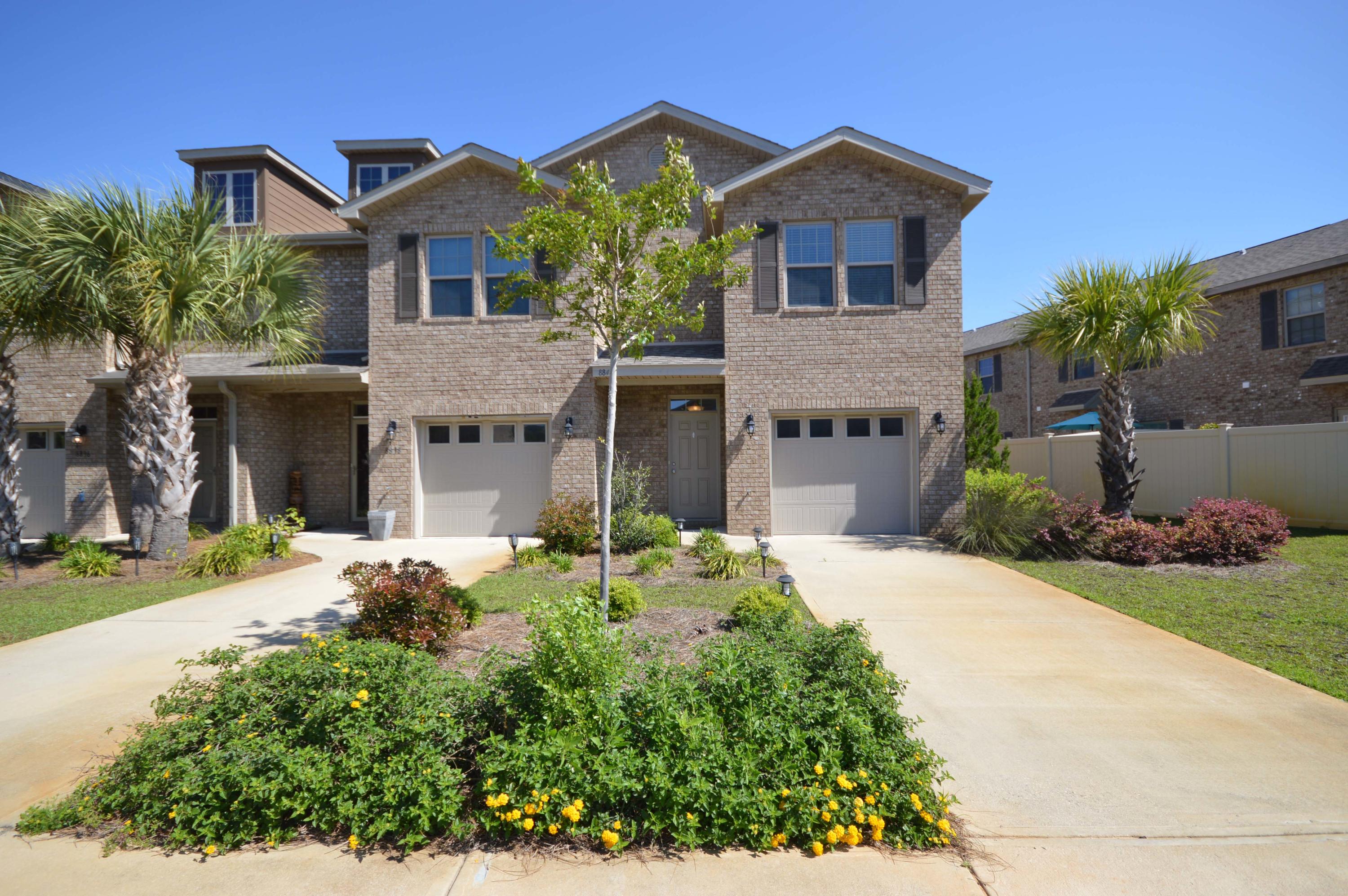 RESERVE POINTE - Residential