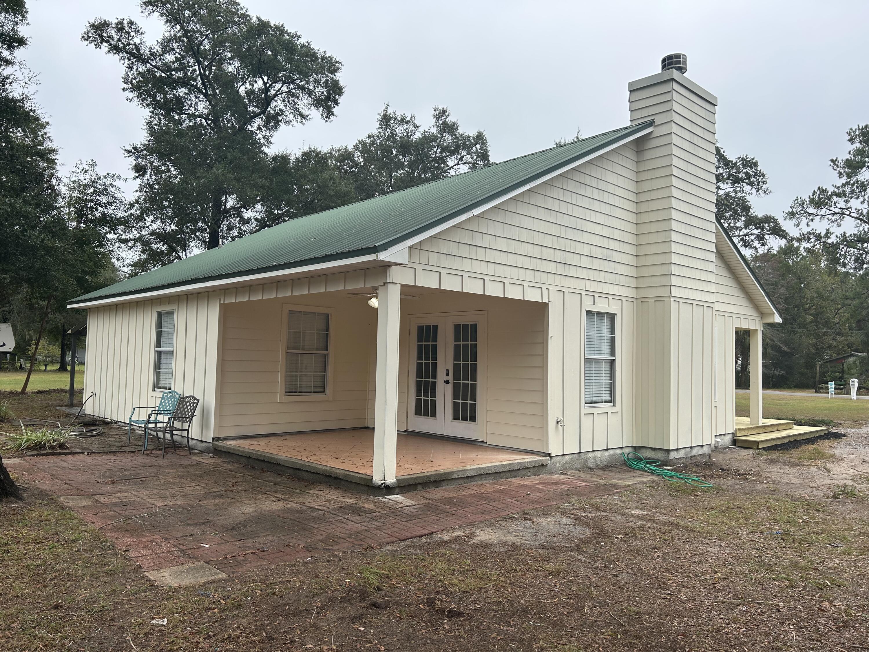 PARADISE UNREC - Residential Lease