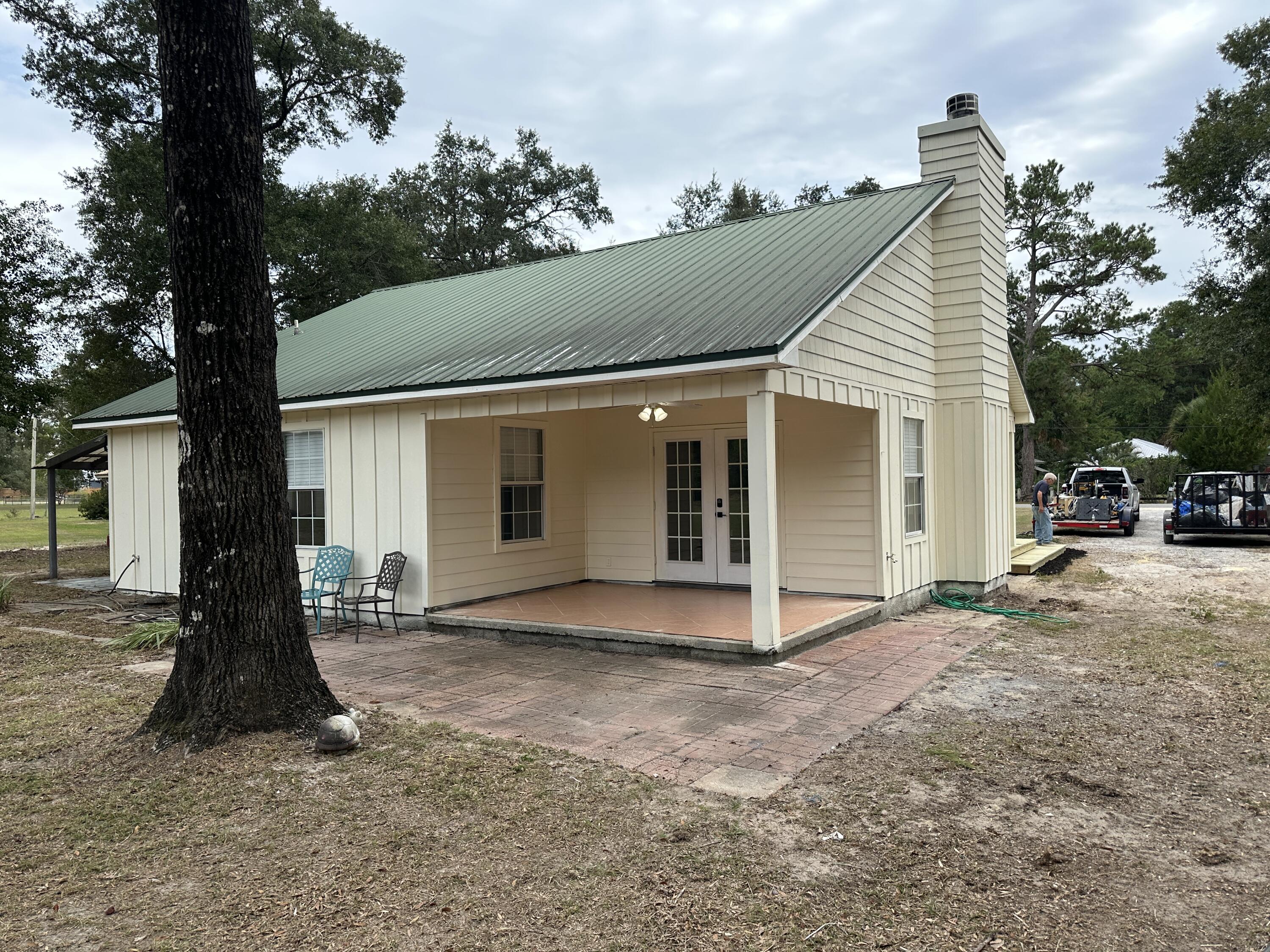 PARADISE UNREC - Residential Lease
