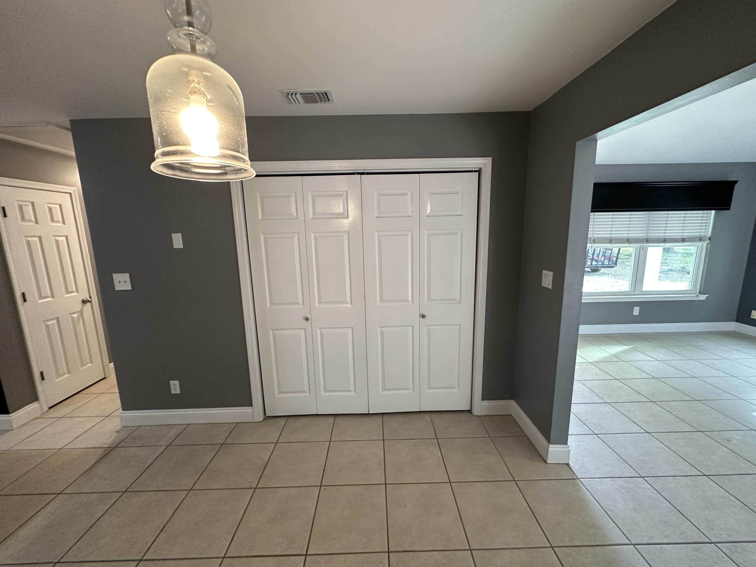 PARADISE UNREC - Residential Lease