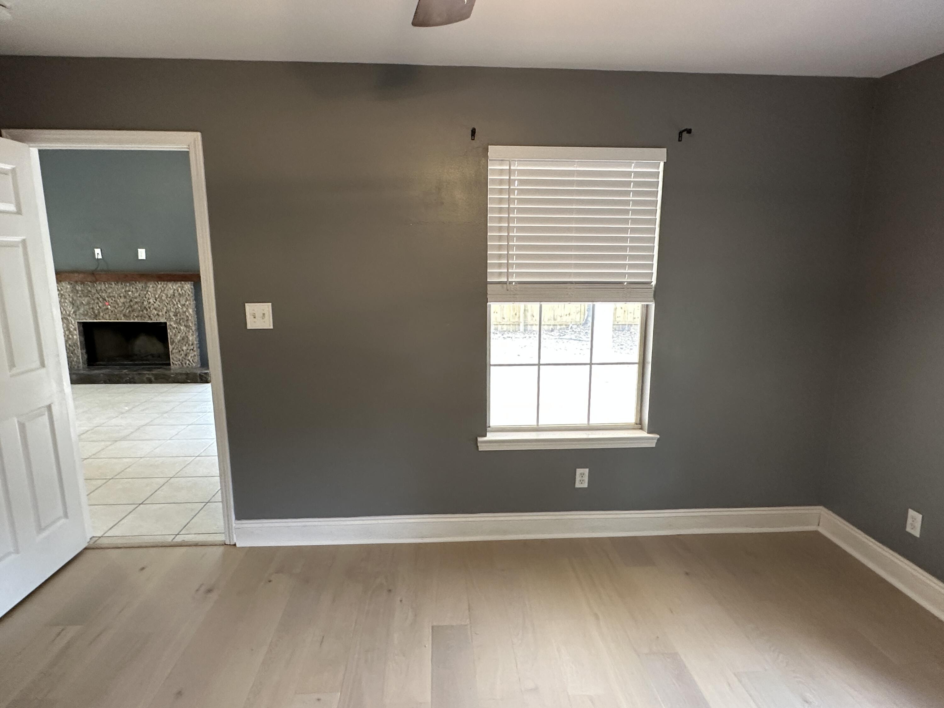 PARADISE UNREC - Residential Lease