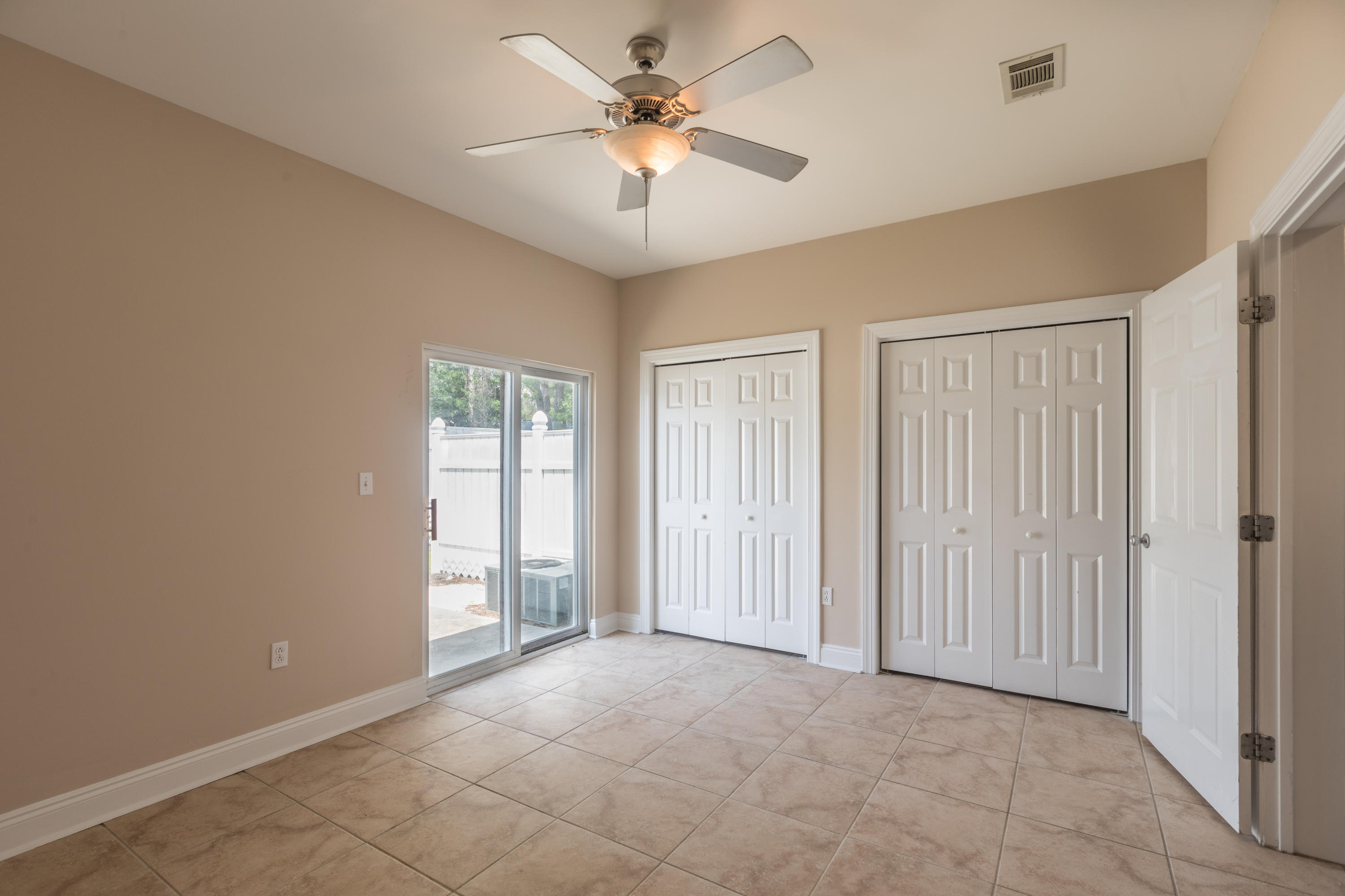 SANDAL BEACH TOWNHOMES - Residential