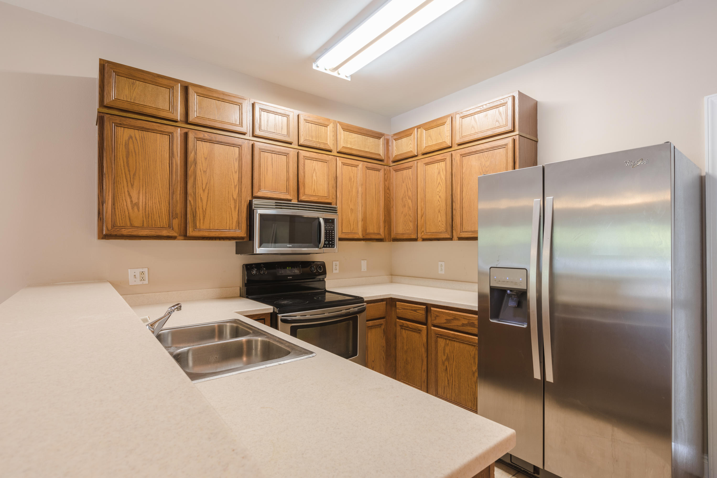 SANDAL BEACH TOWNHOMES - Residential