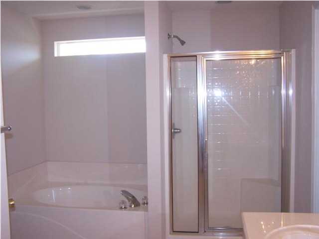 NORTH RIDGE CREEK S/D 2ND ADDN - Residential Lease