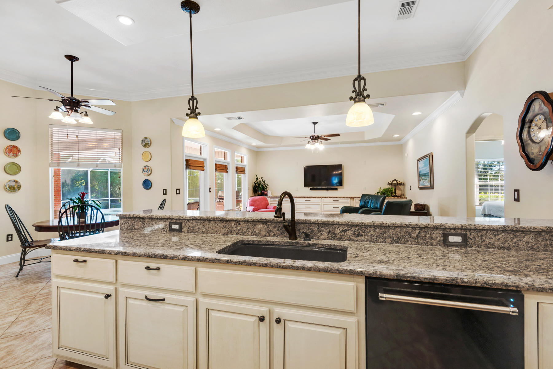 ROCKY BAYOU ESTATES 12B - Residential