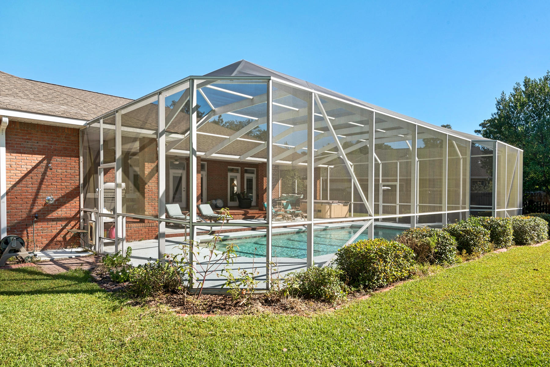 ROCKY BAYOU ESTATES 12B - Residential