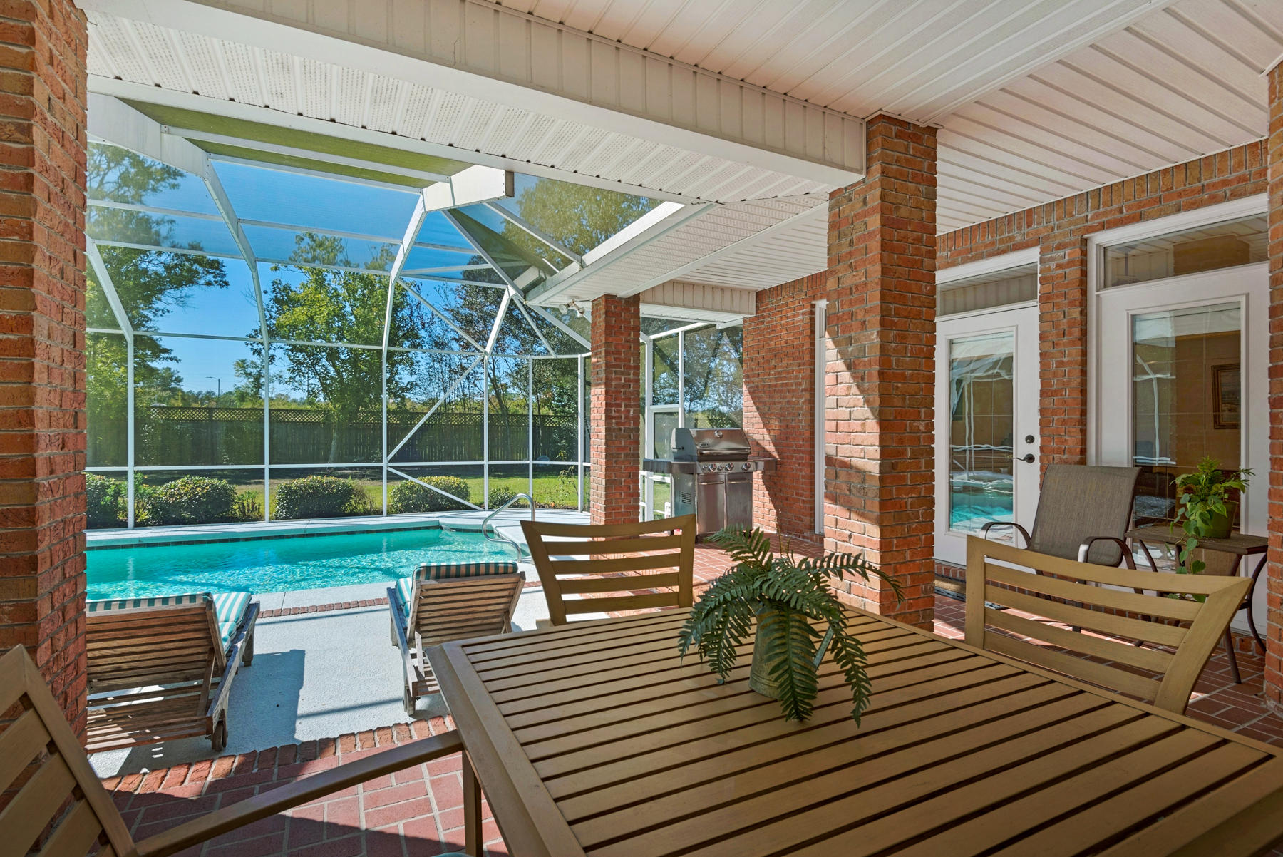 ROCKY BAYOU ESTATES 12B - Residential