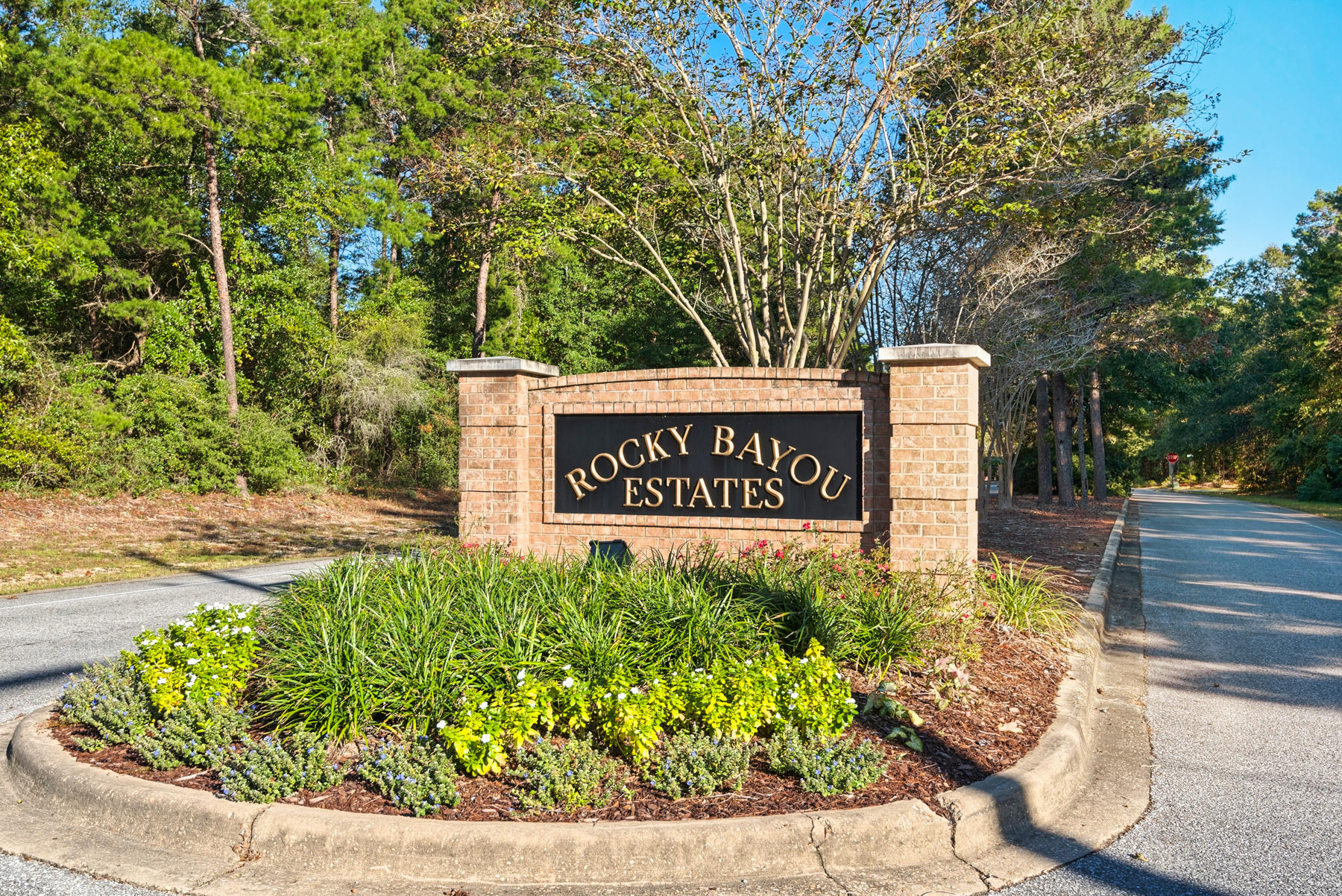 ROCKY BAYOU ESTATES 12B - Residential