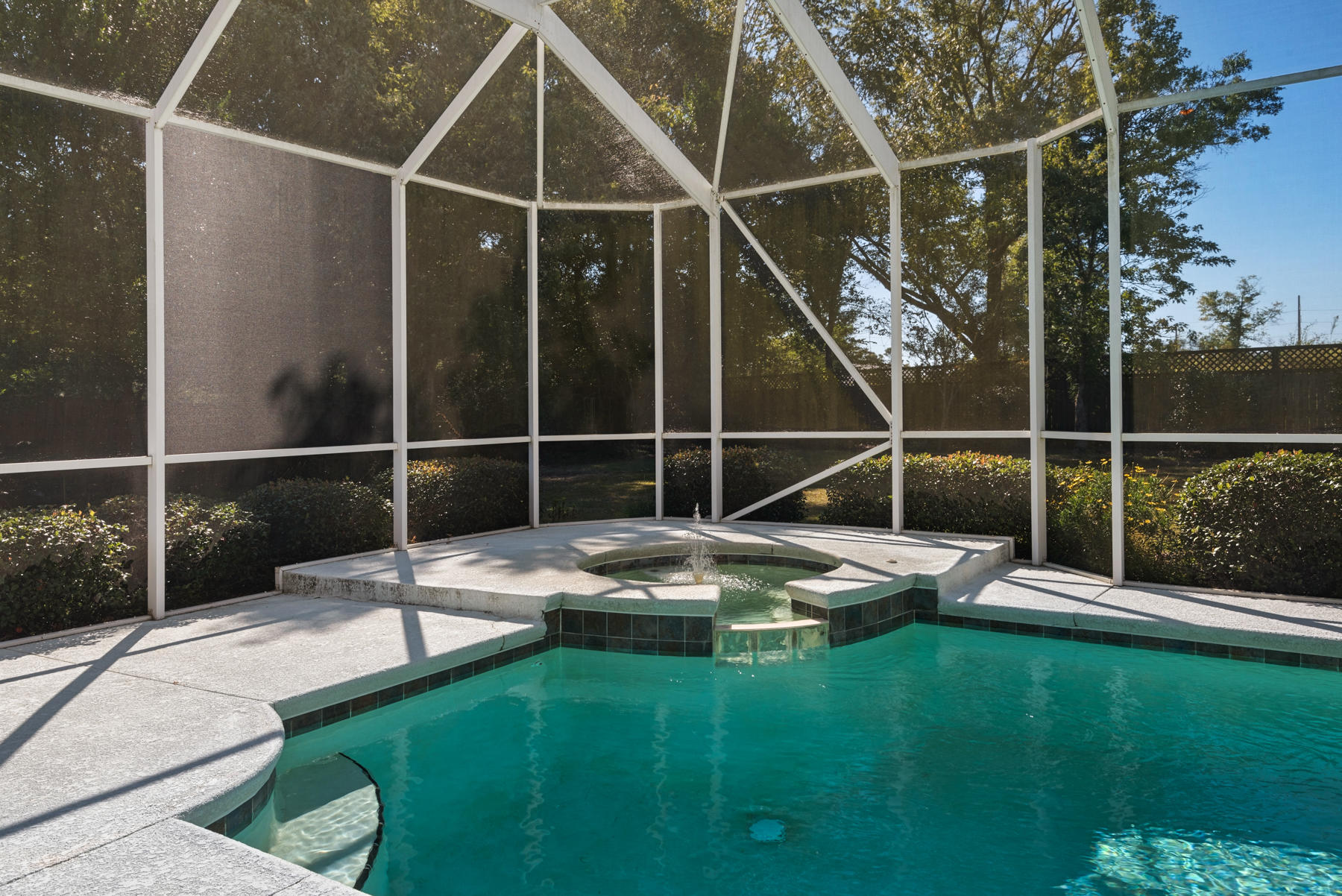 ROCKY BAYOU ESTATES 12B - Residential