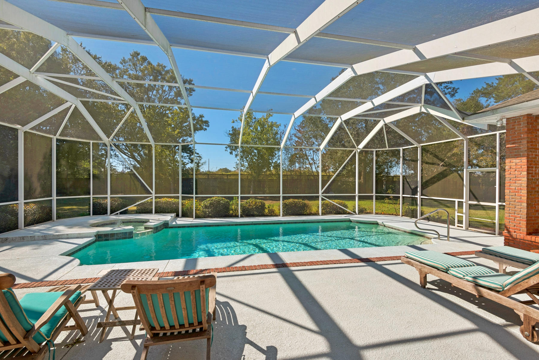 ROCKY BAYOU ESTATES 12B - Residential