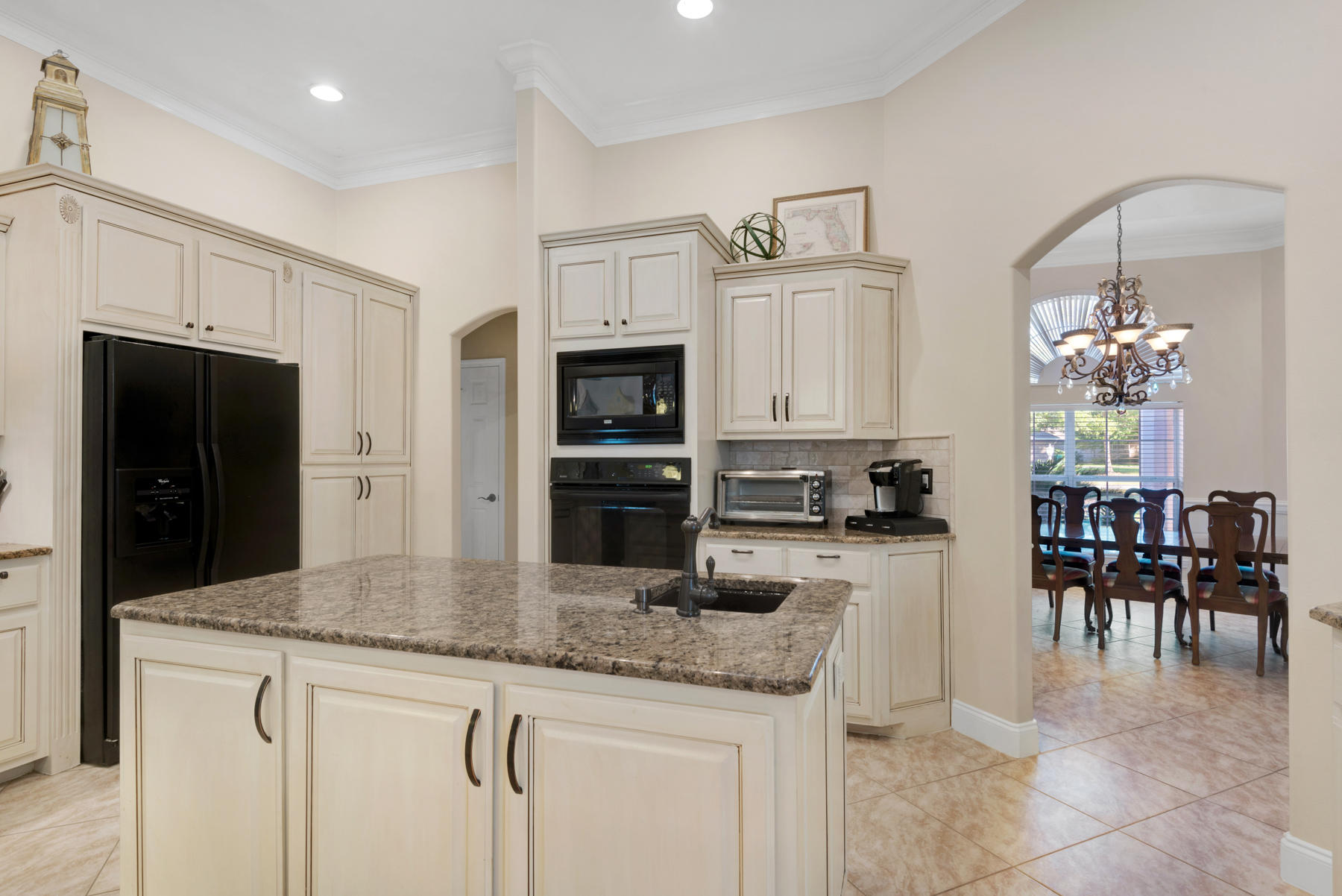 ROCKY BAYOU ESTATES 12B - Residential