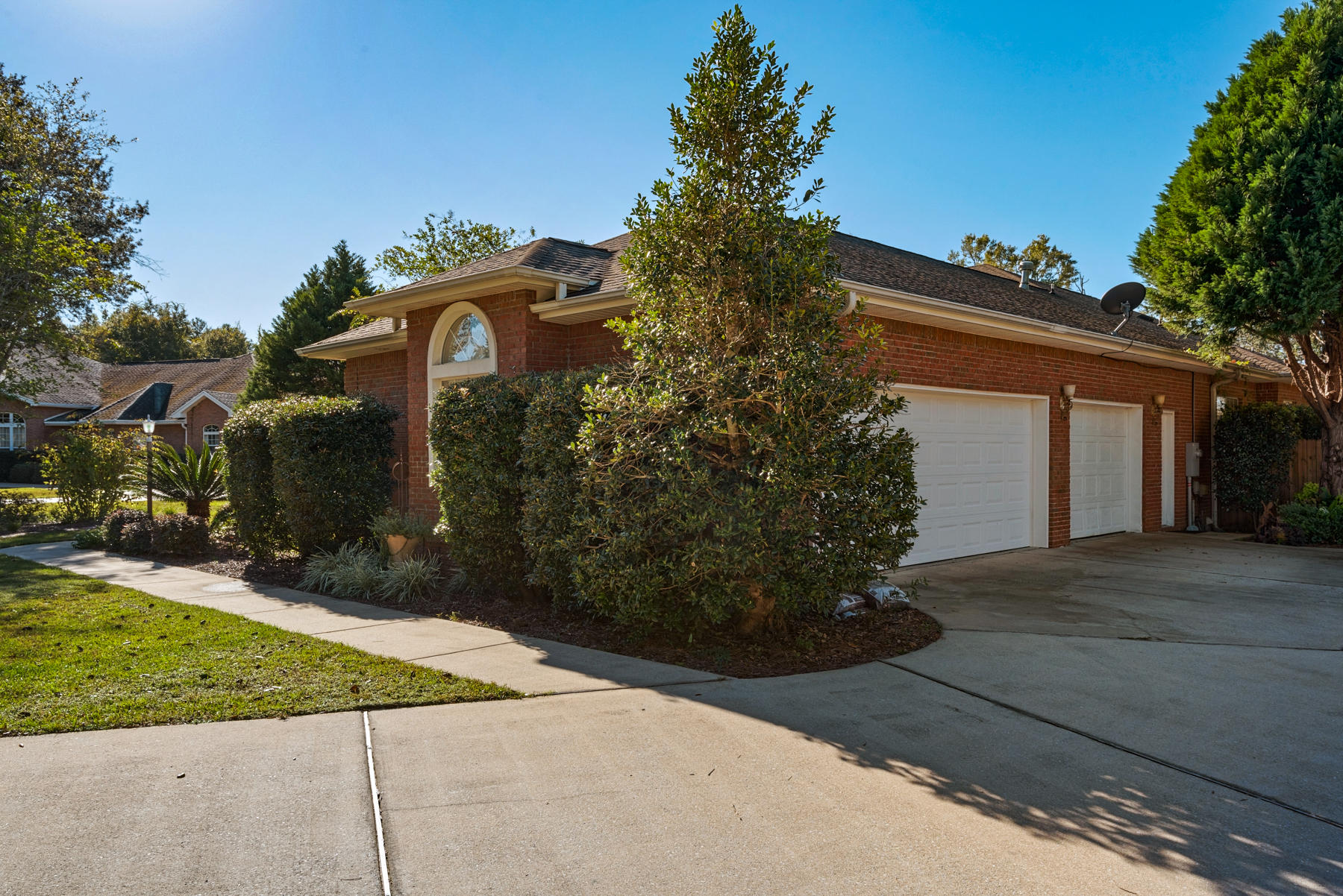 ROCKY BAYOU ESTATES 12B - Residential