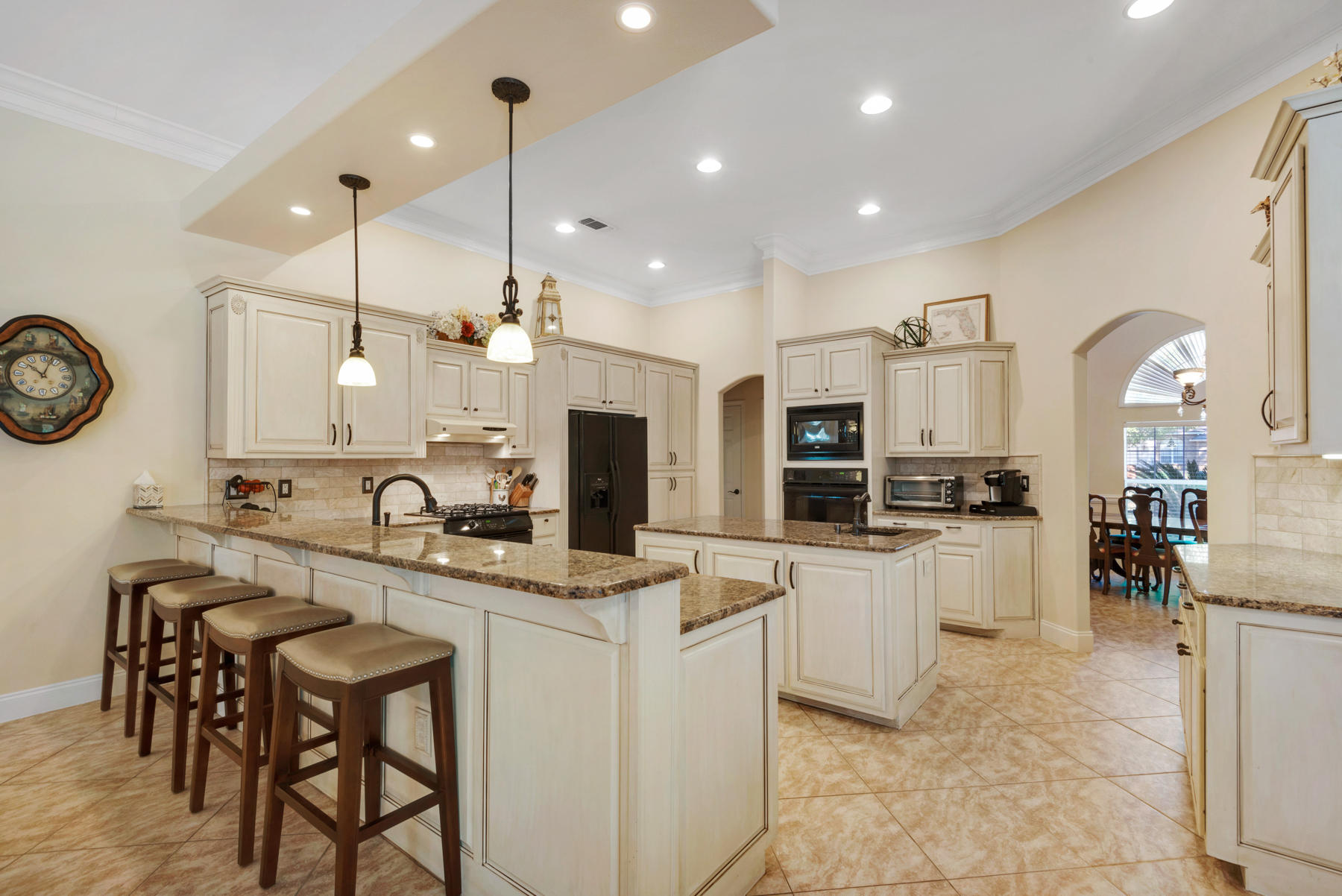 ROCKY BAYOU ESTATES 12B - Residential