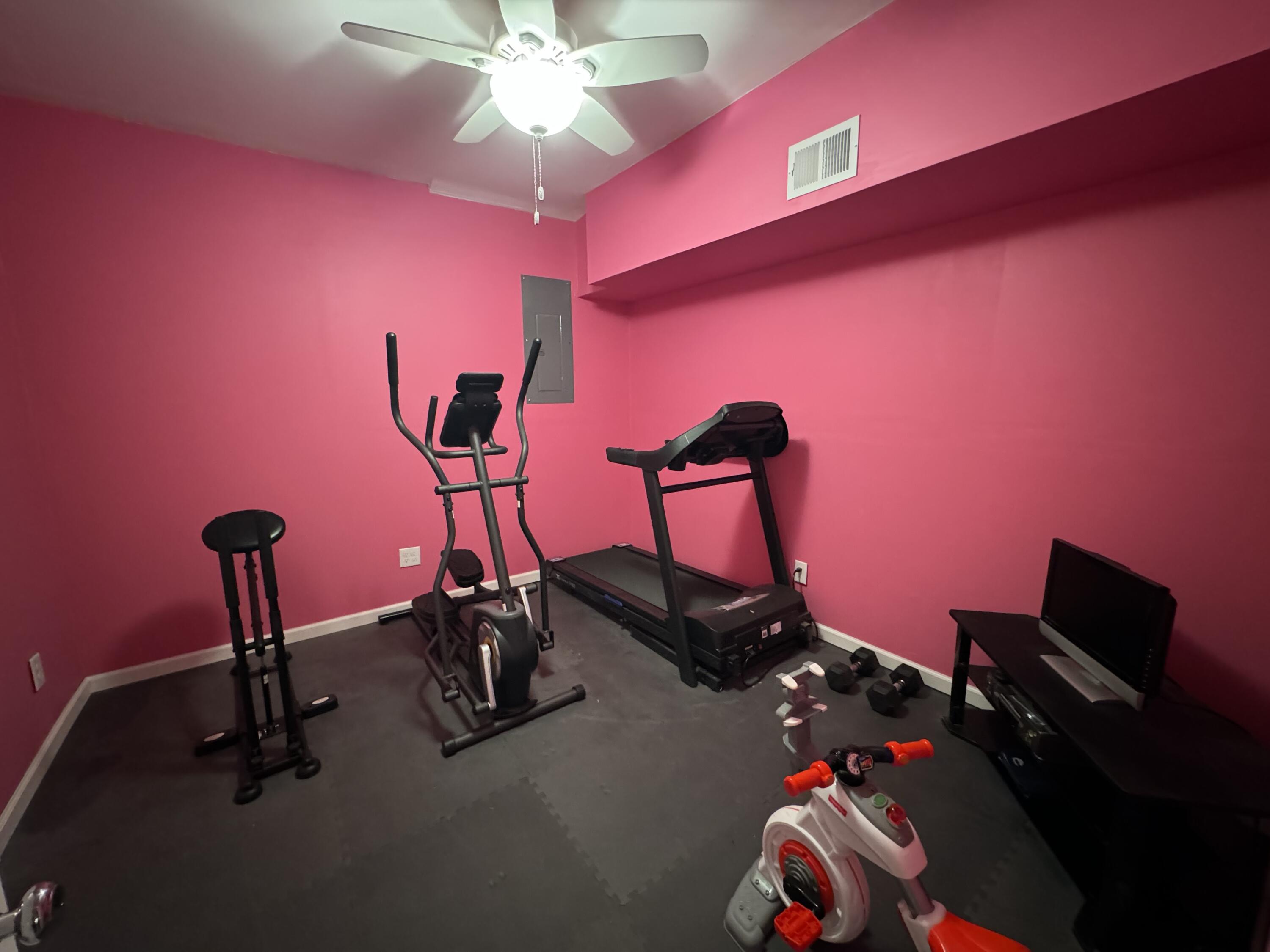 SCENIC HILLS COUNTRY CLUB - Residential