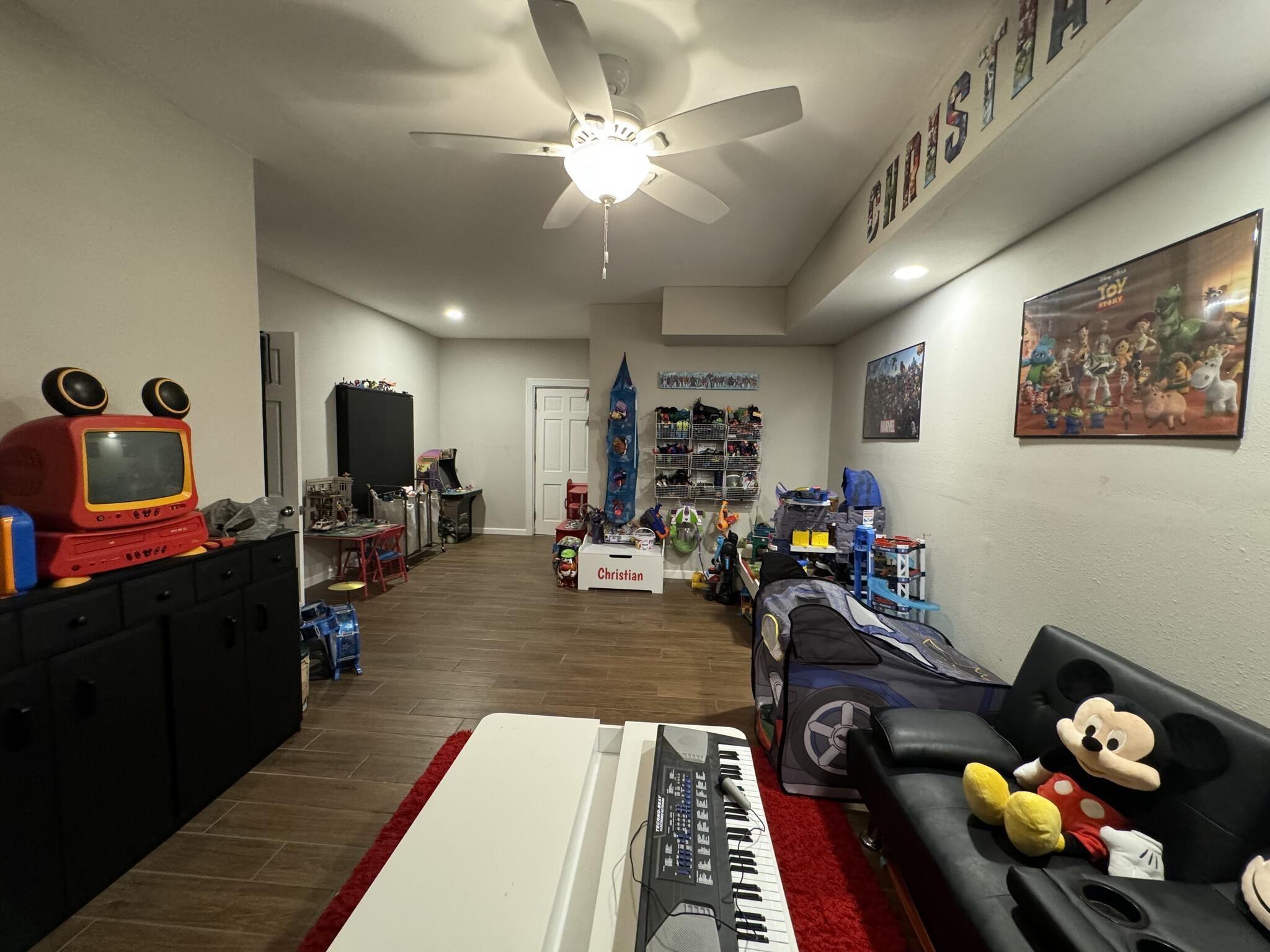 SCENIC HILLS COUNTRY CLUB - Residential