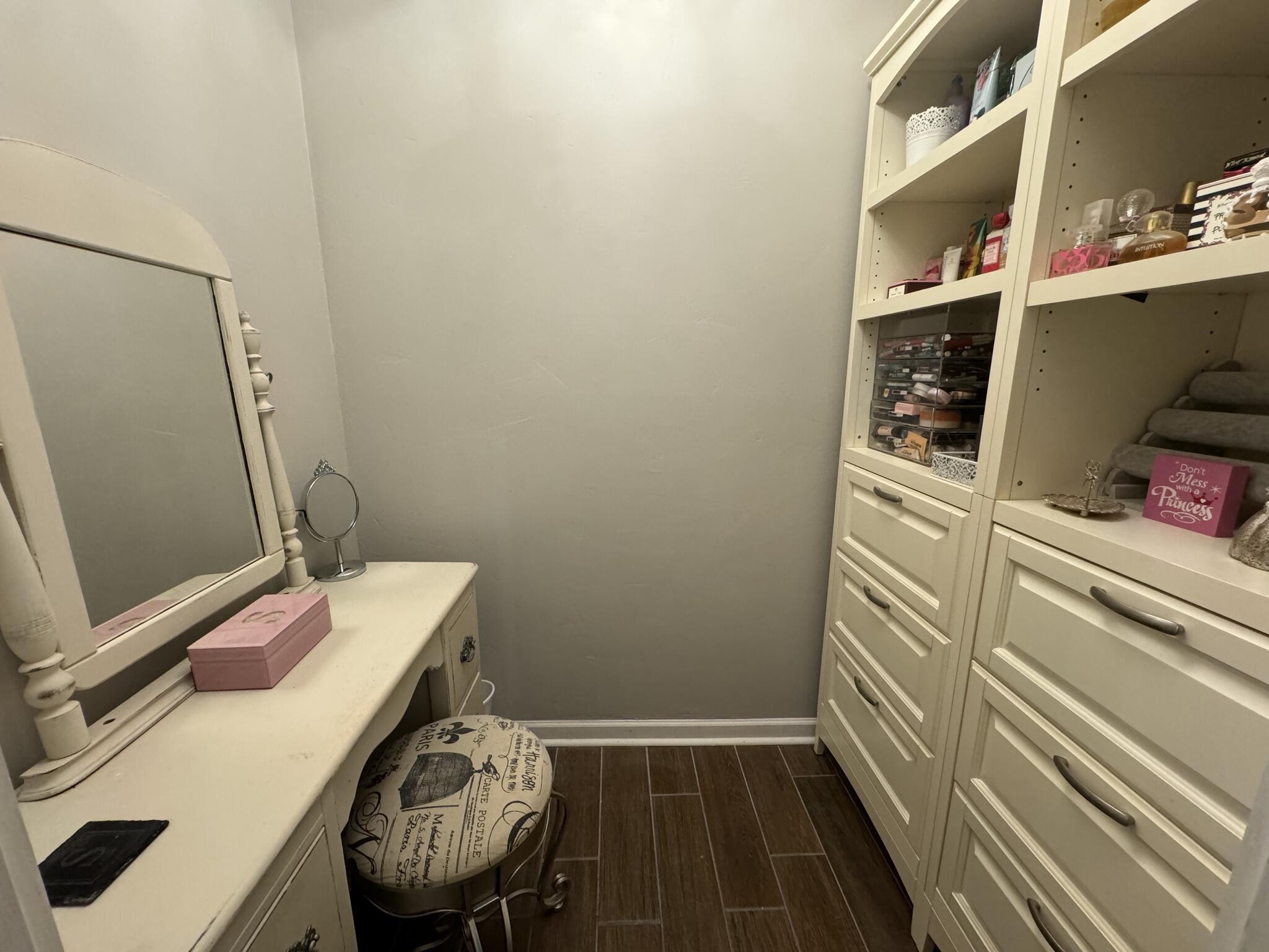 SCENIC HILLS COUNTRY CLUB - Residential