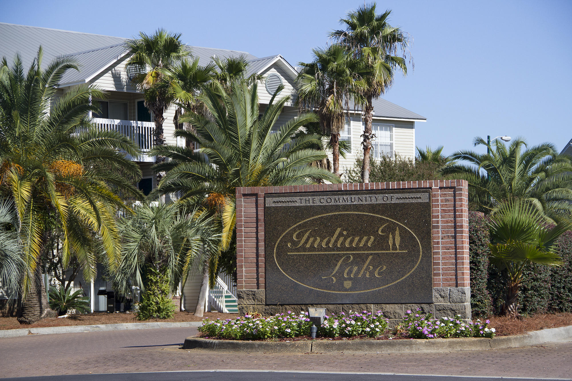 INDIAN LAKE - Residential