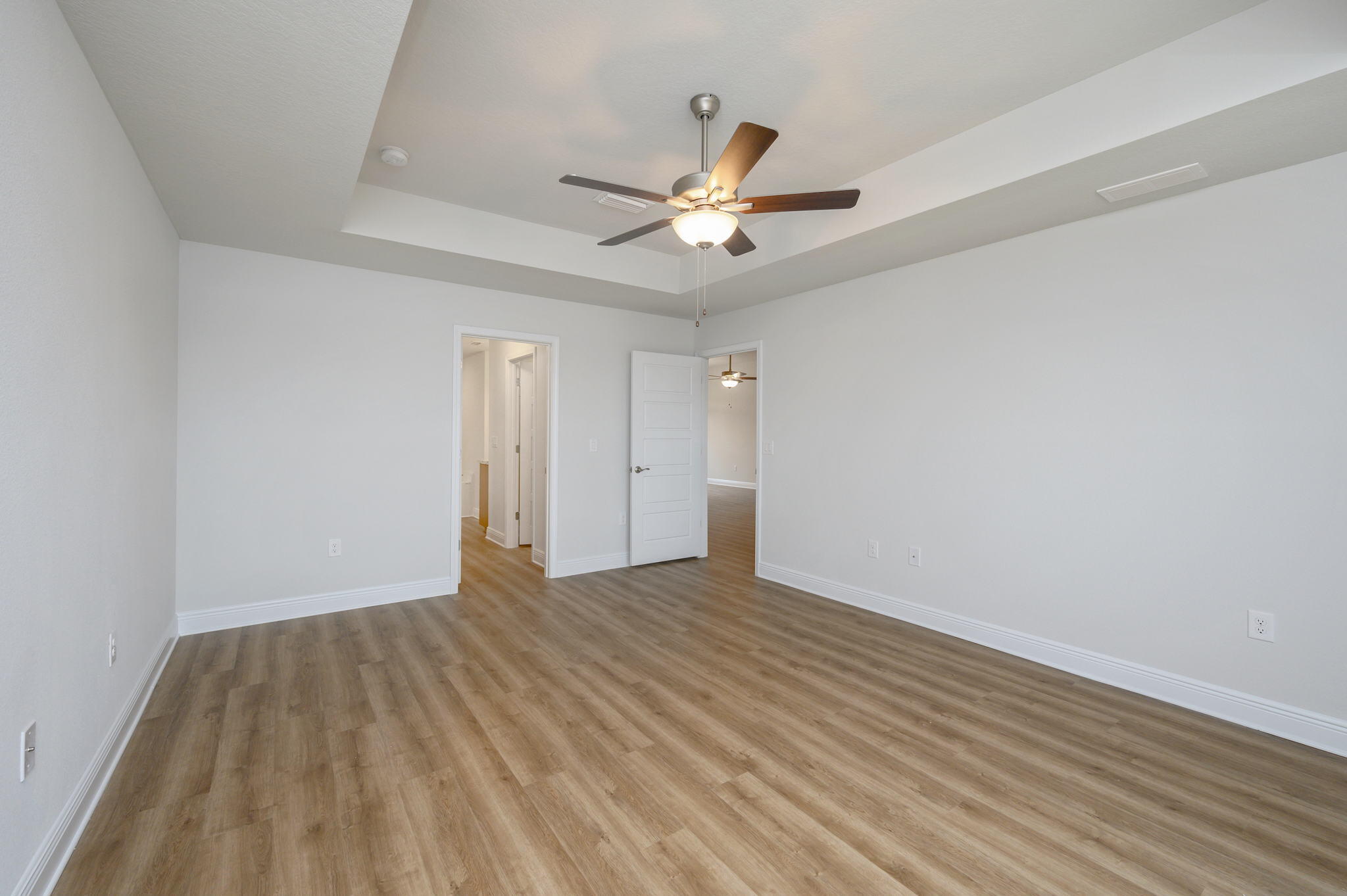 CHARLESTON PLACE - Residential Lease