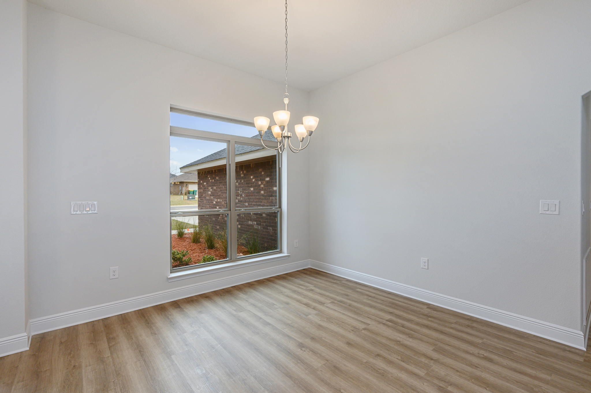 CHARLESTON PLACE - Residential Lease