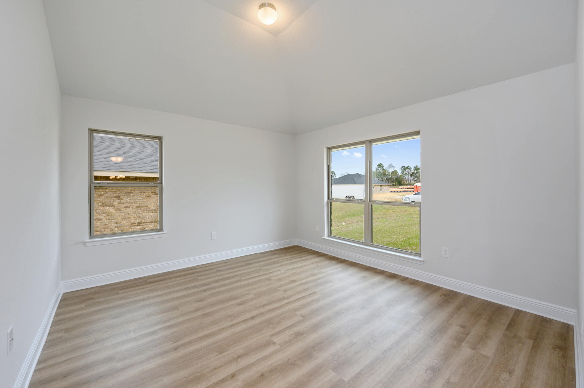 CHARLESTON PLACE - Residential Lease