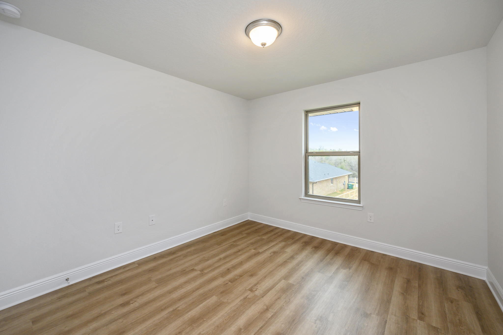 CHARLESTON PLACE - Residential Lease