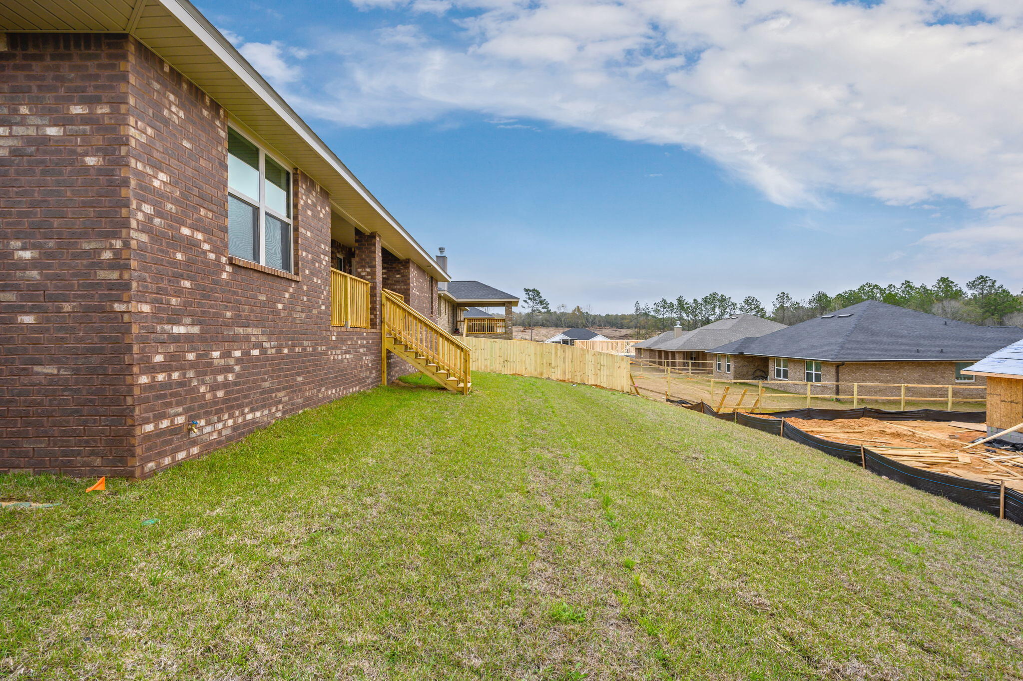 CHARLESTON PLACE - Residential Lease