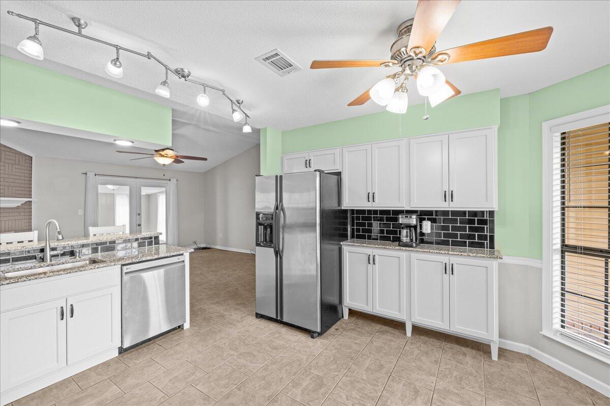 ORION LAKE - Residential