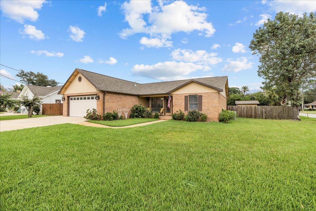 ORION LAKE - Residential