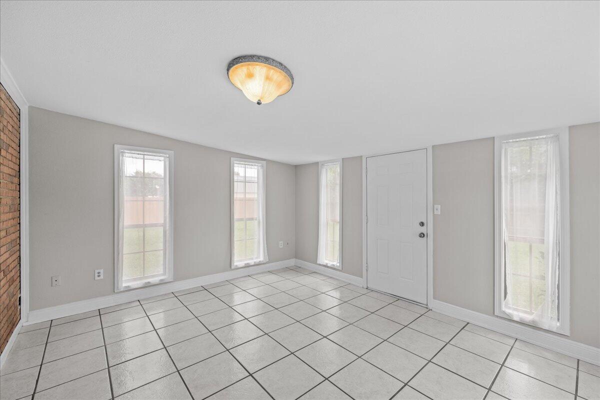 ORION LAKE - Residential