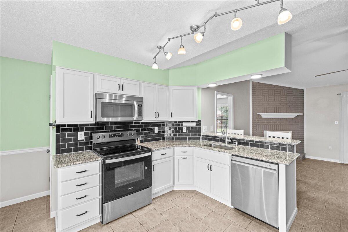 ORION LAKE - Residential