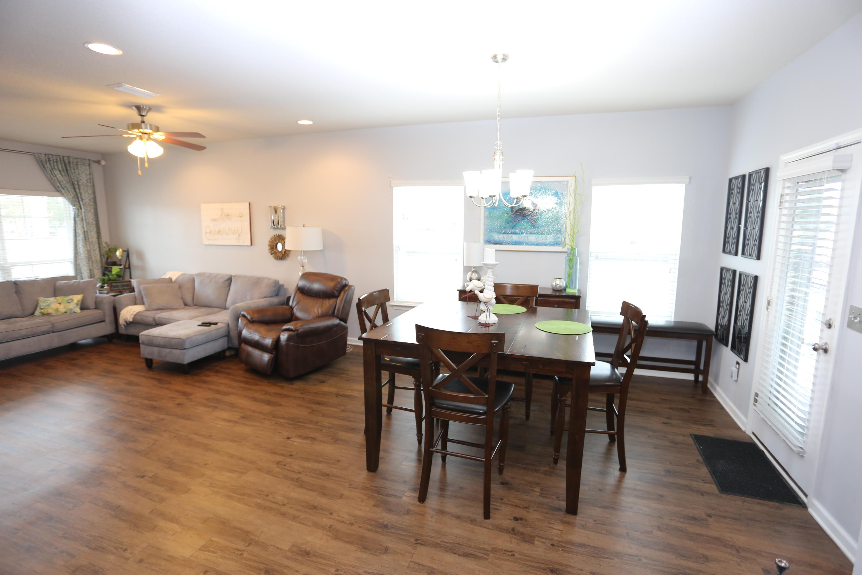 HAMMOCK BAY - Residential Lease