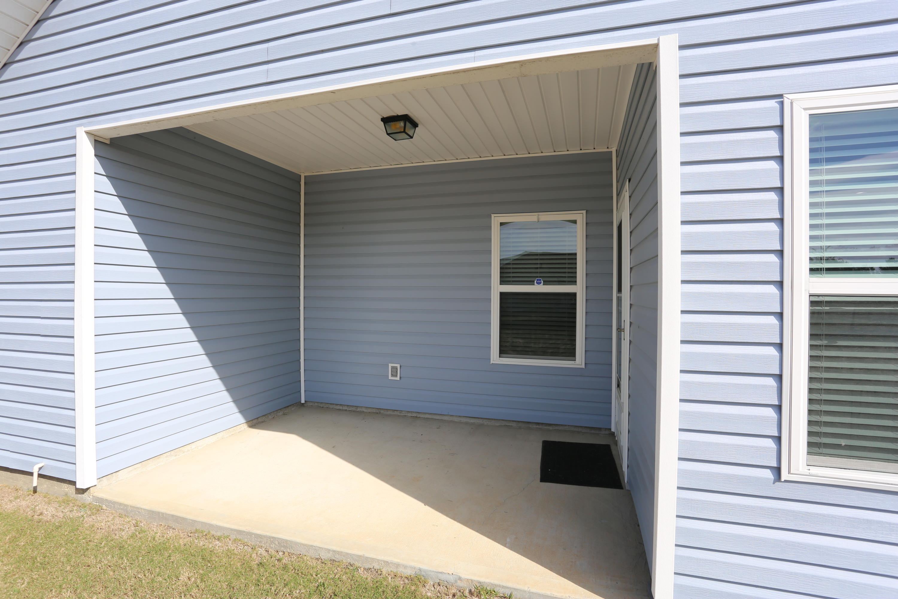 HAMMOCK BAY - Residential Lease