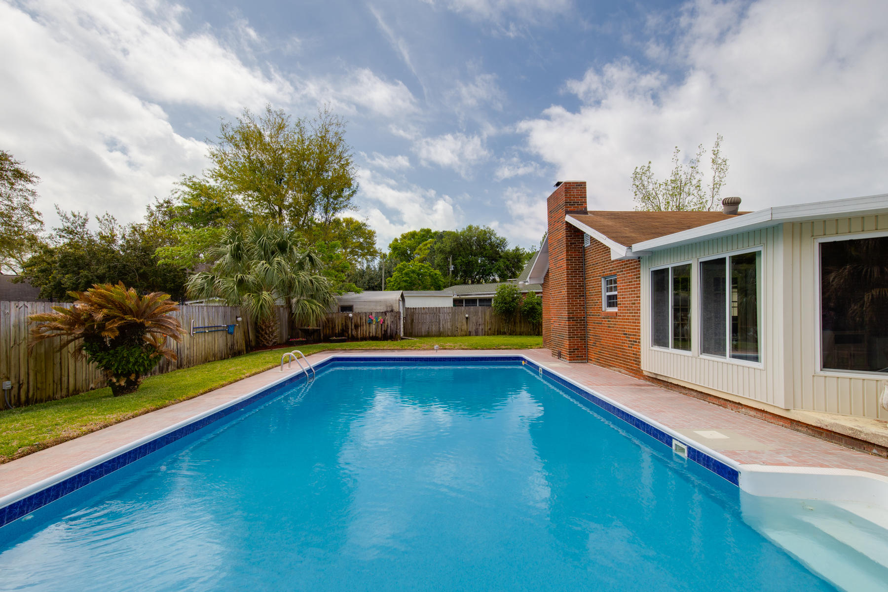 BAYOU WOODS - Residential