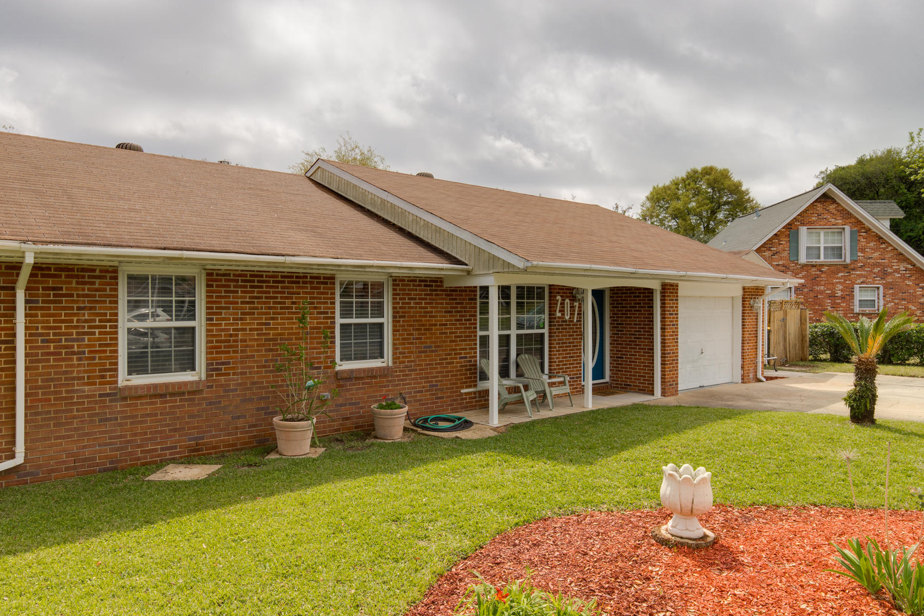 BAYOU WOODS - Residential