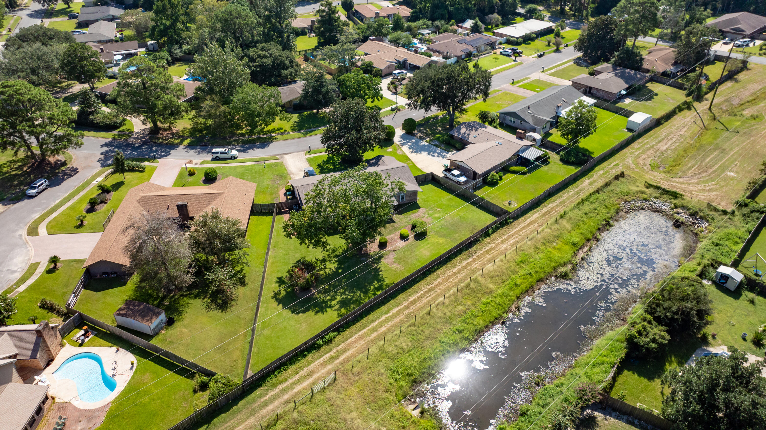 OVERBROOK - Residential