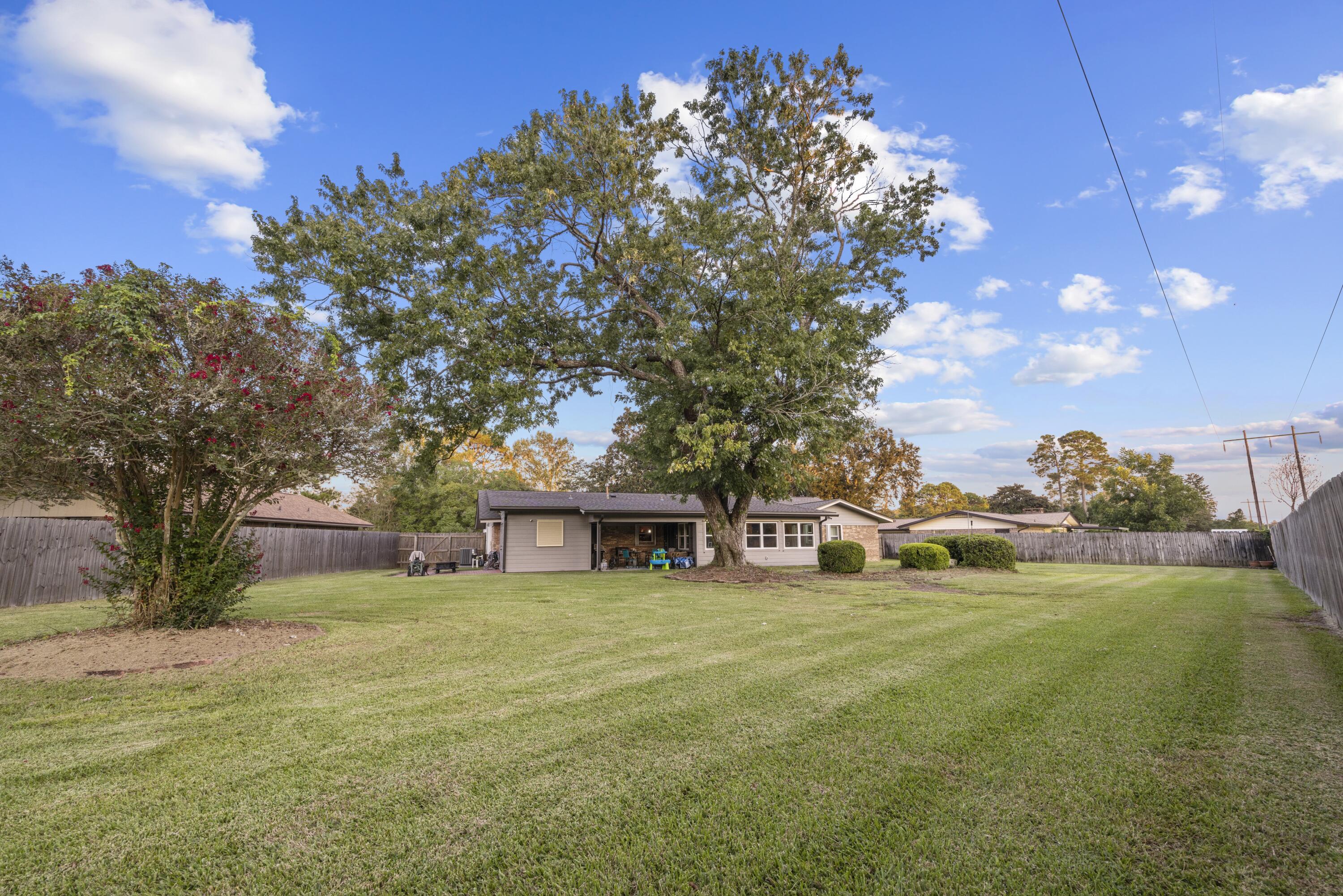 OVERBROOK - Residential