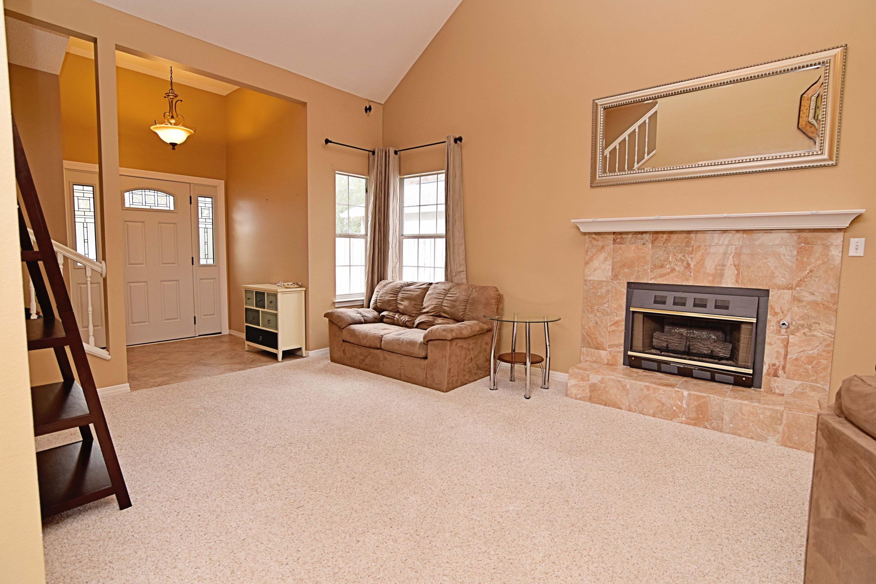 VALPARAISO PINECREST 6 - Residential