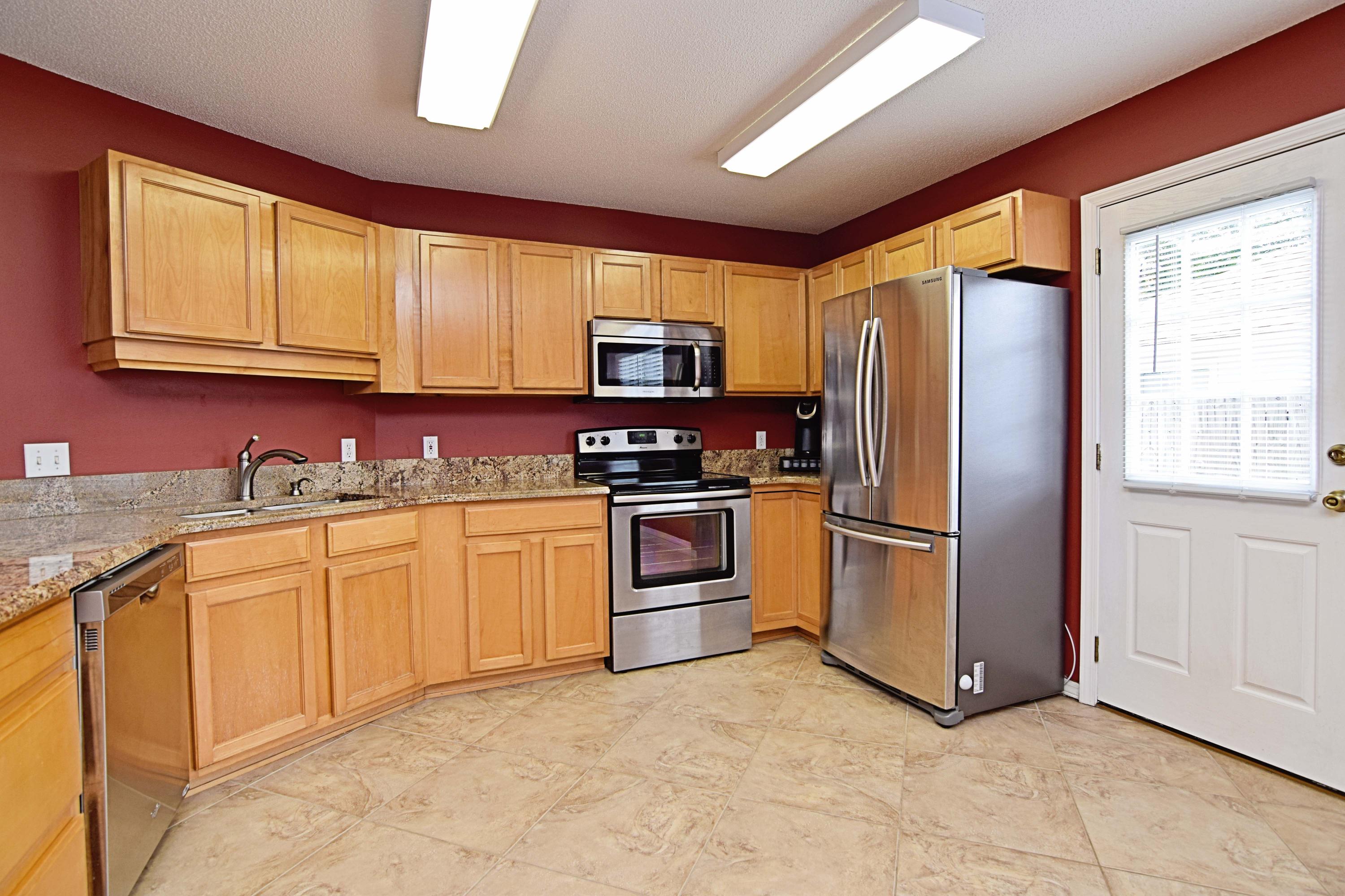 VALPARAISO PINECREST 6 - Residential