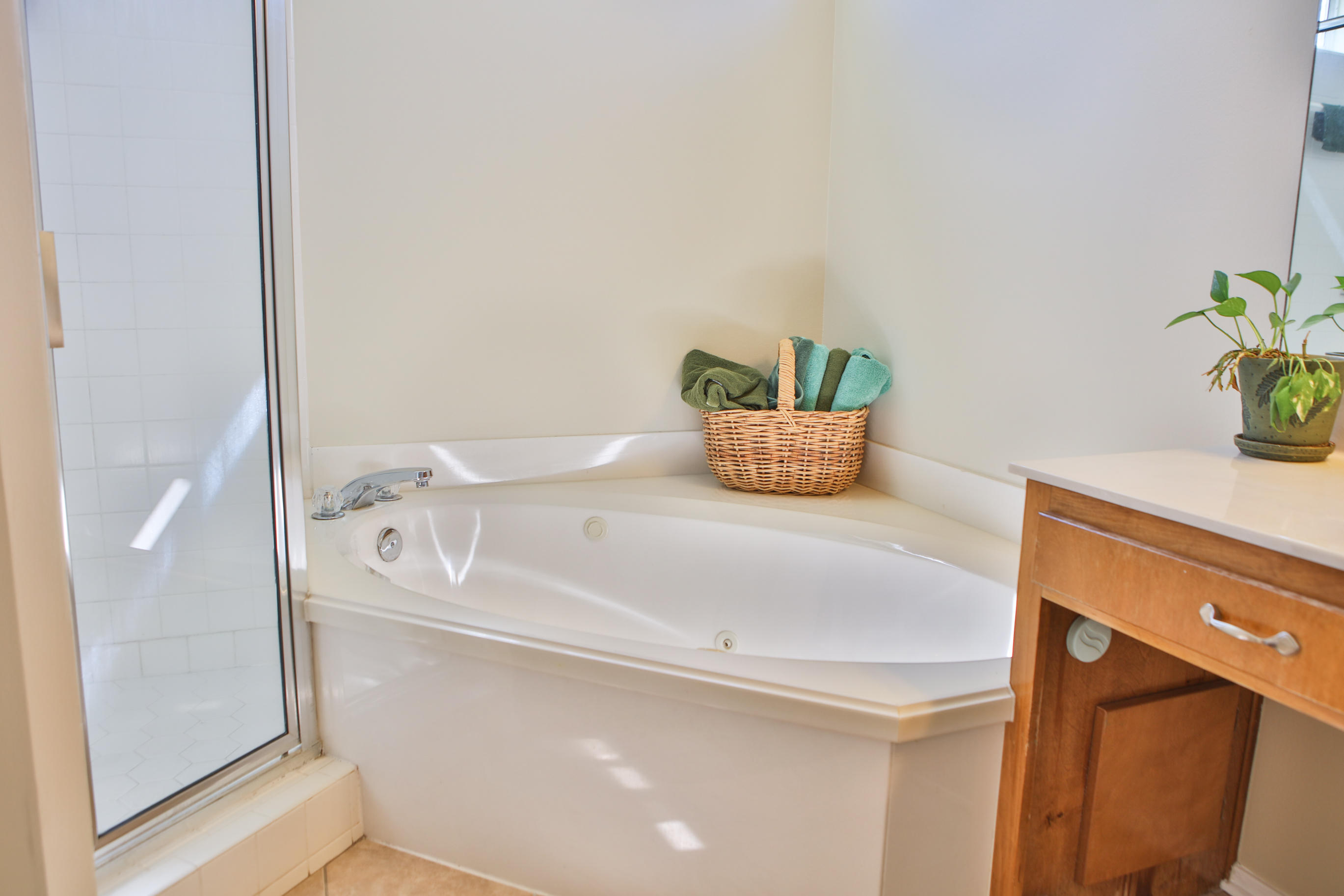 PARKWOOD SQUARE PH 1 - Residential