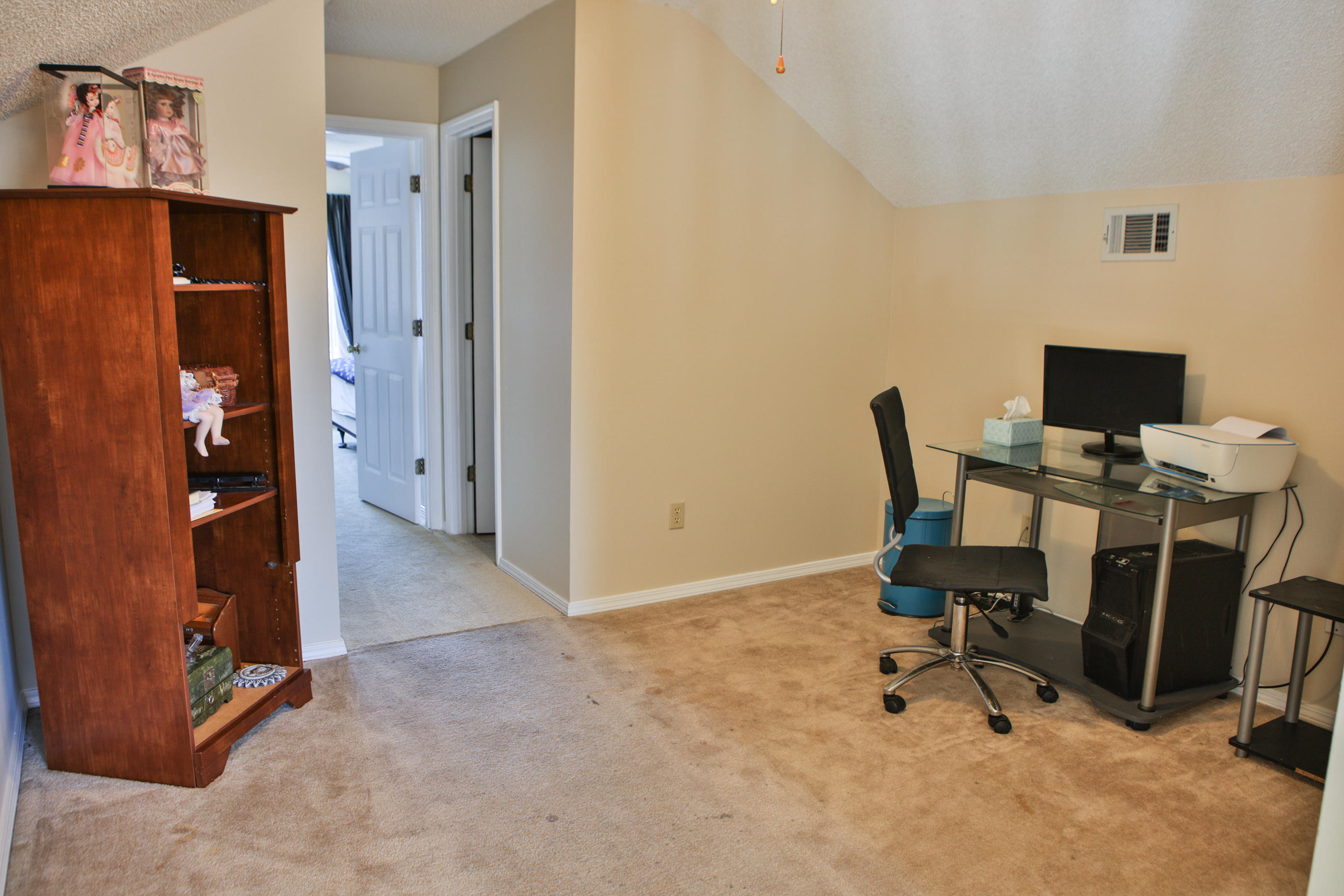 PARKWOOD SQUARE PH 1 - Residential