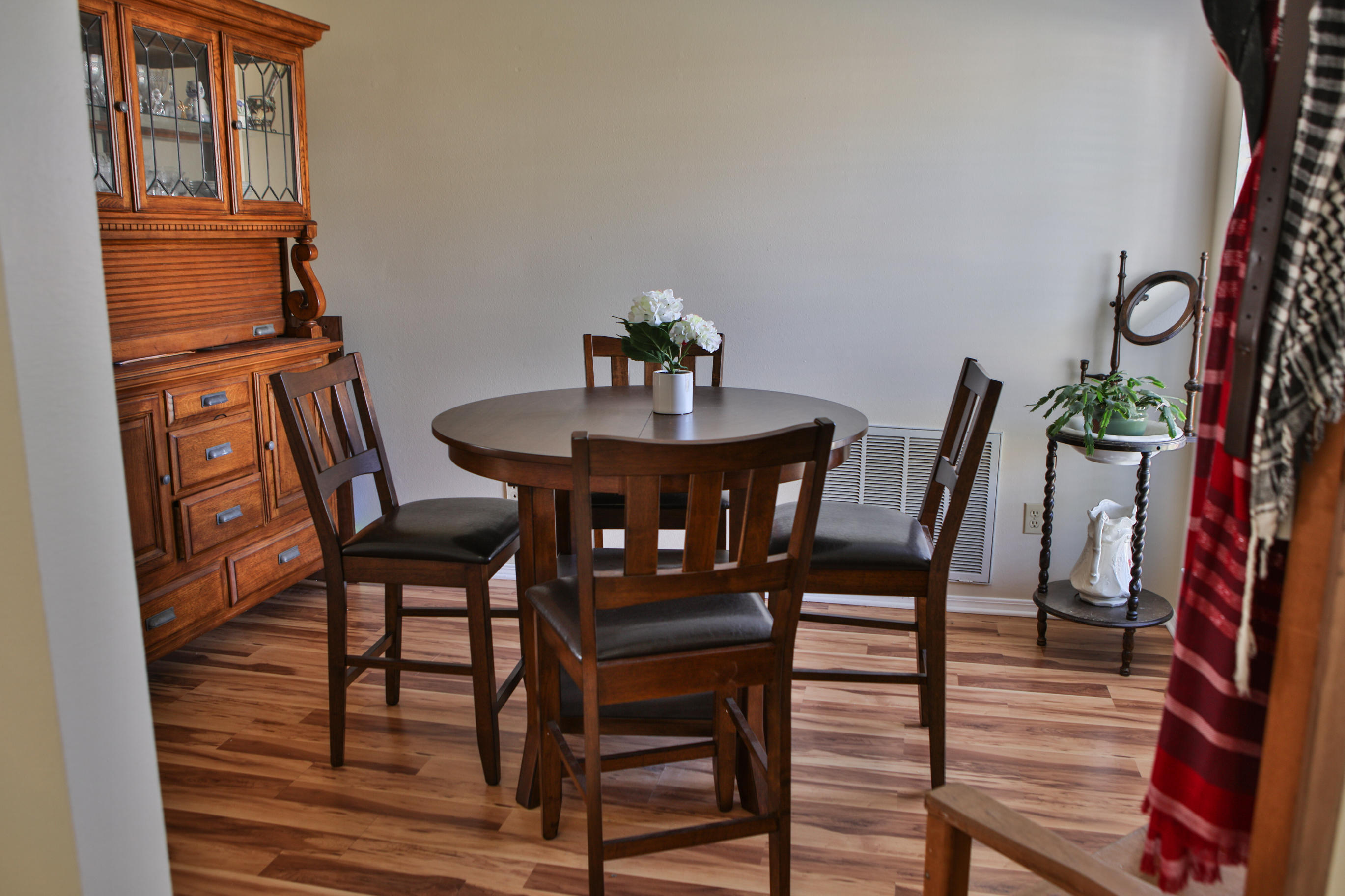 PARKWOOD SQUARE PH 1 - Residential