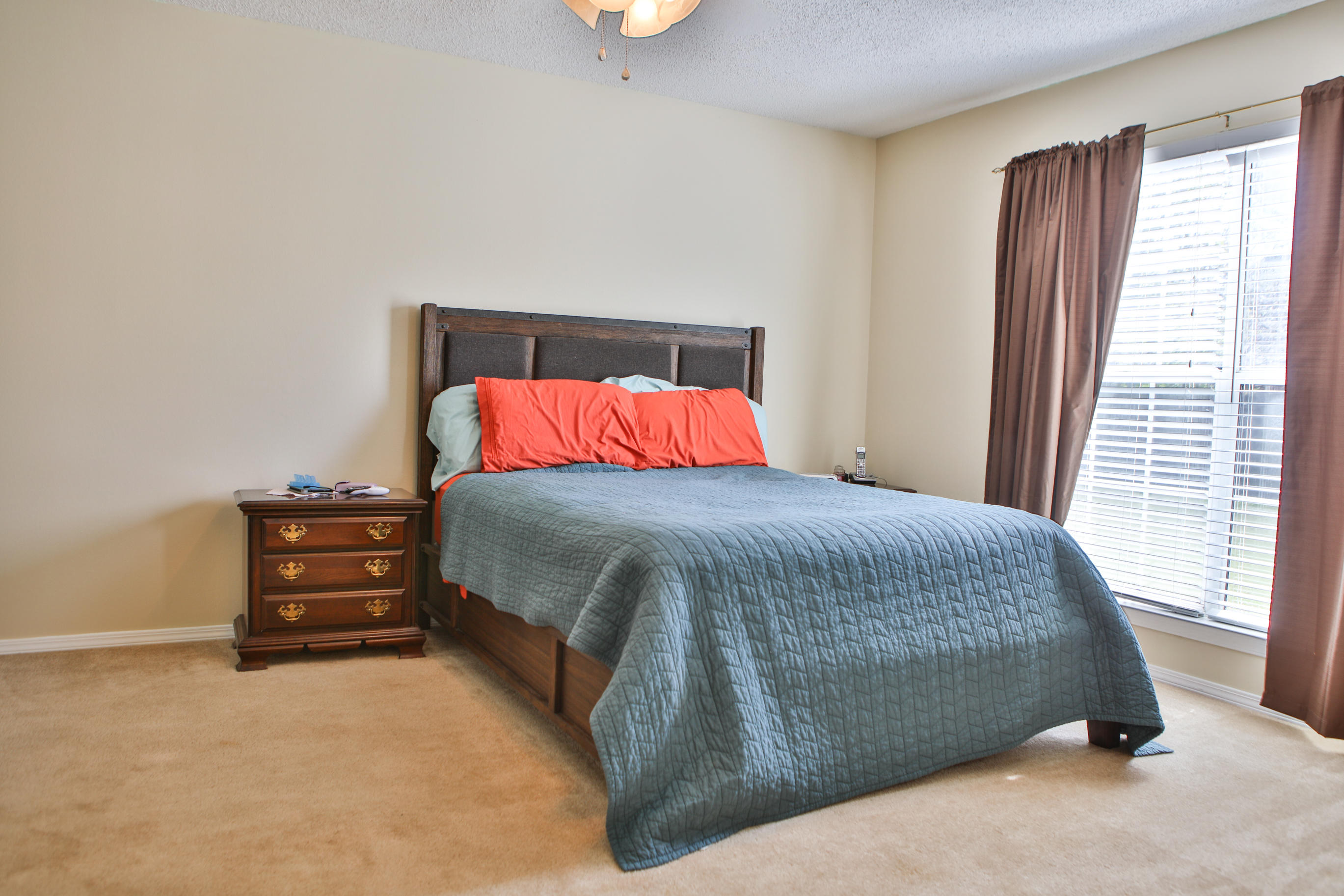 PARKWOOD SQUARE PH 1 - Residential