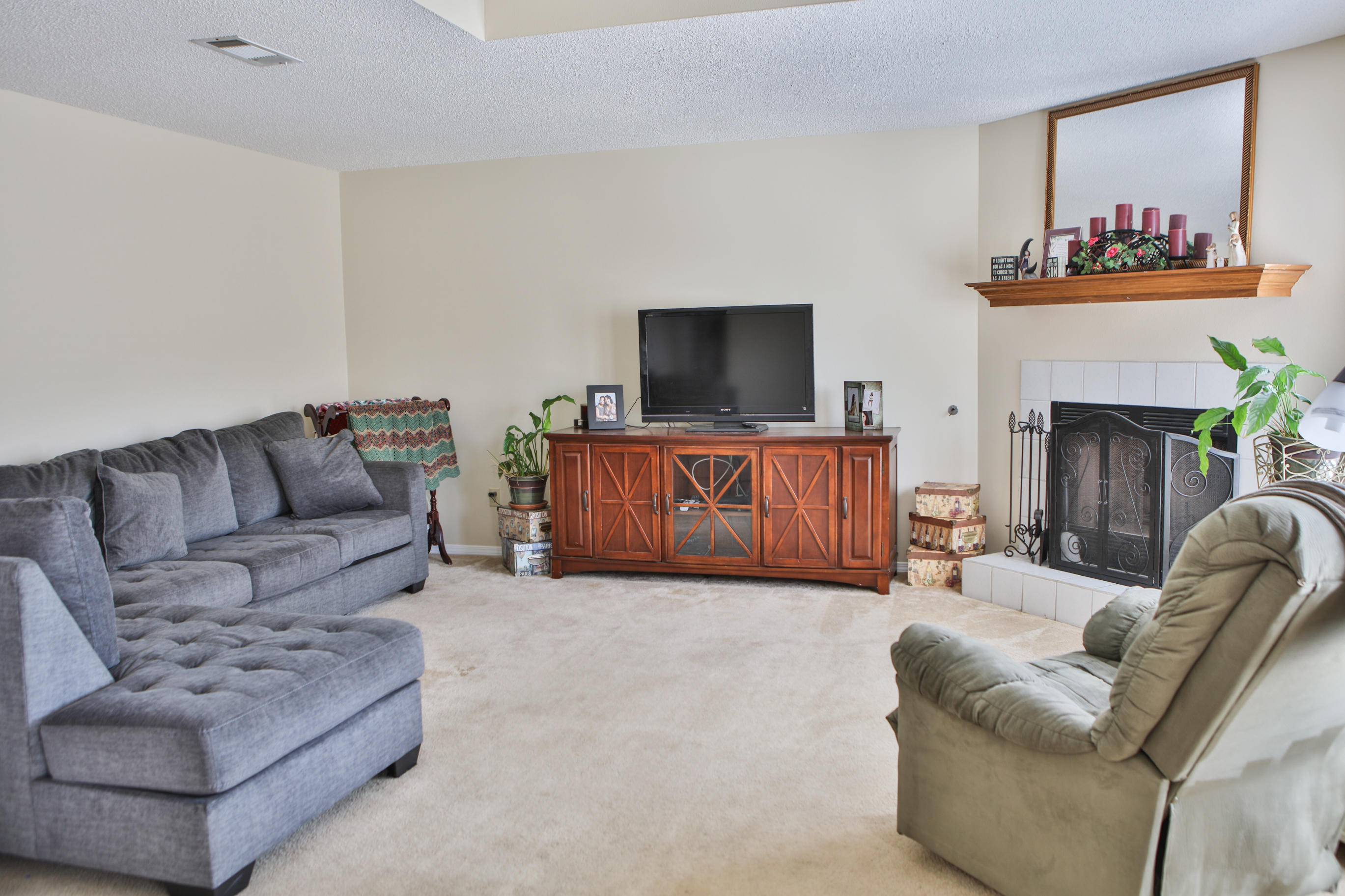 PARKWOOD SQUARE PH 1 - Residential