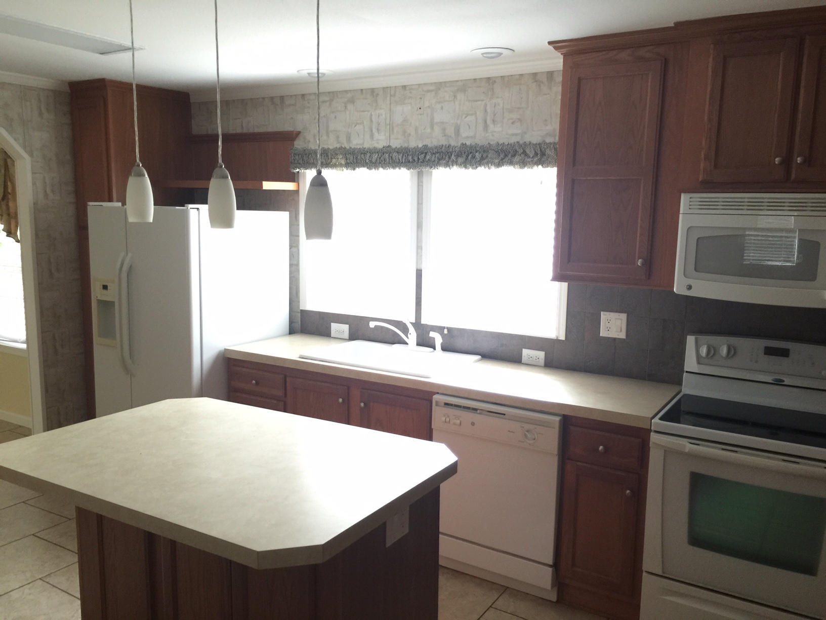 K & L PROPERTIES UNREC - Residential