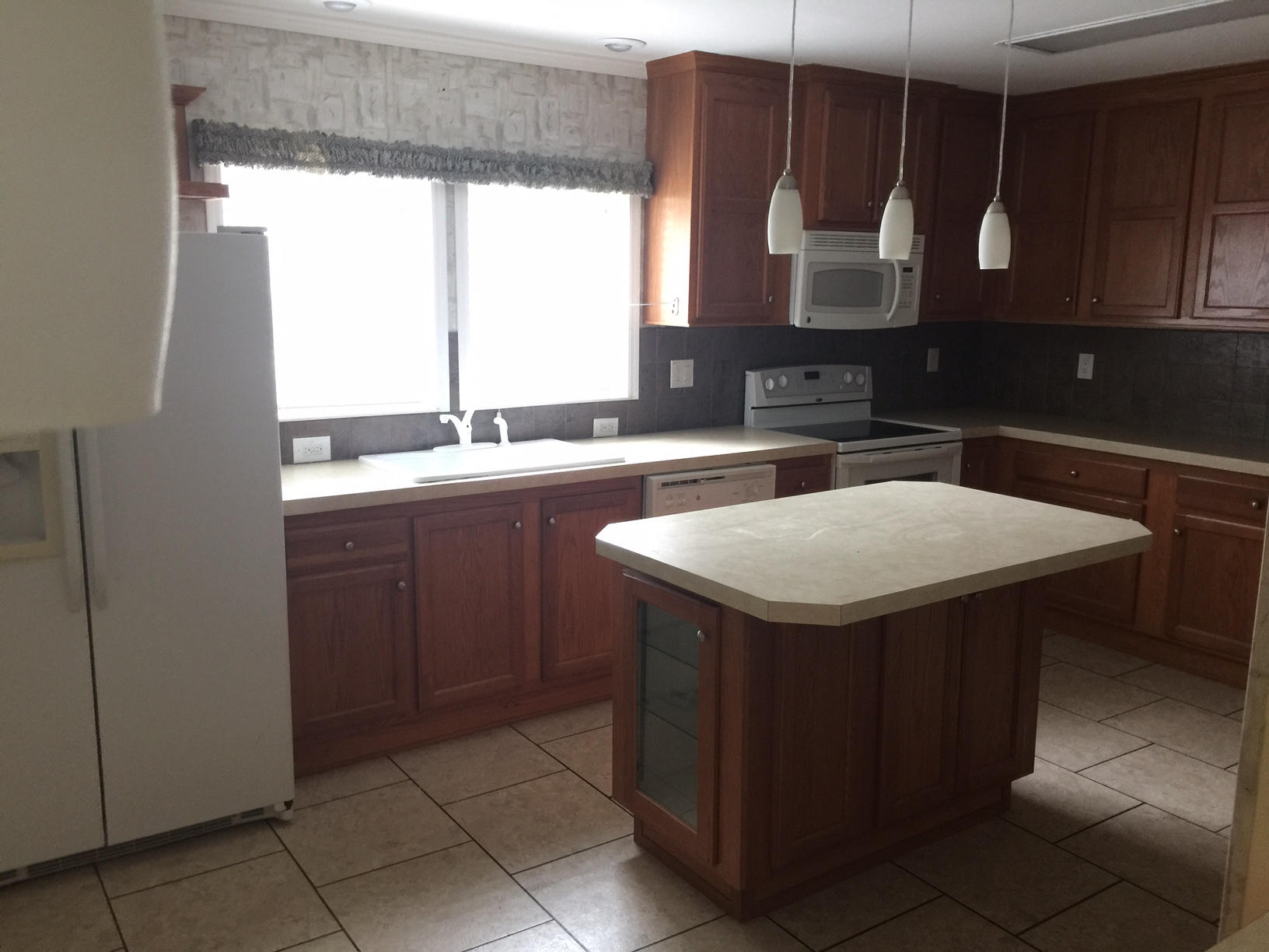 K & L PROPERTIES UNREC - Residential